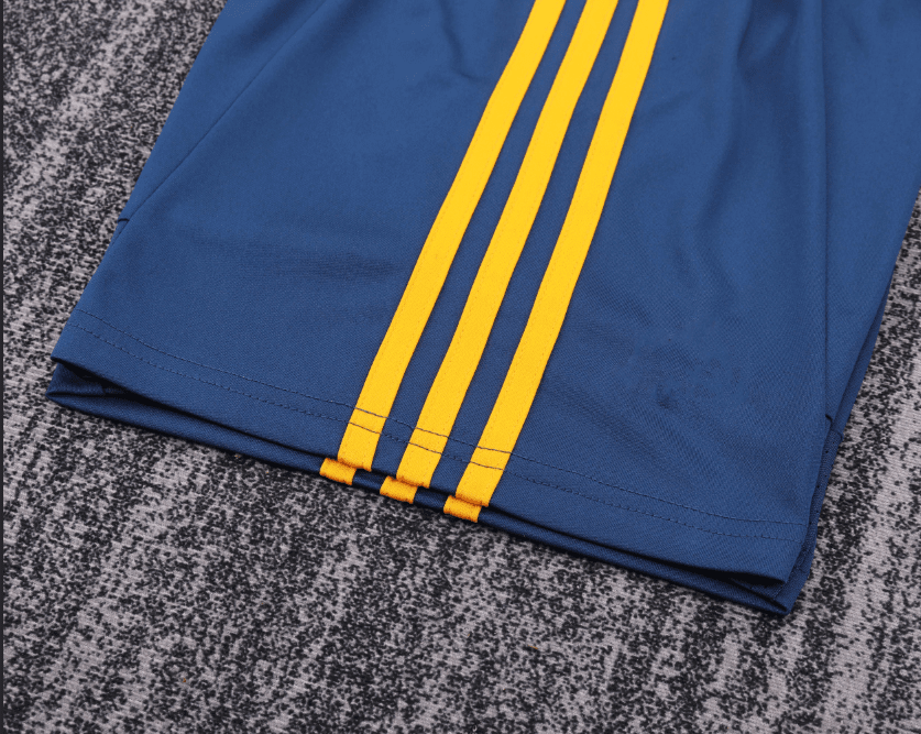 Kids Retro Kit Spain 2012 Home