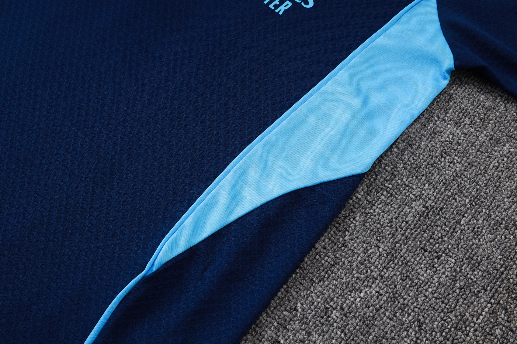 2526 Arsenαl  Polo  C2530