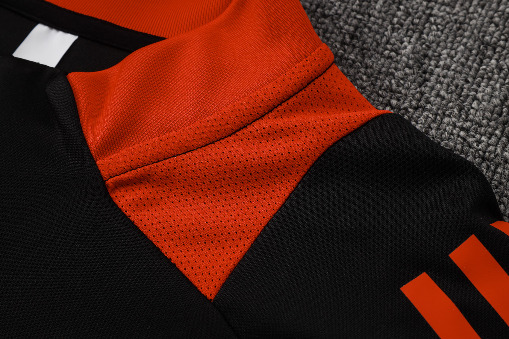 SC Internacional half zipper training suit B995