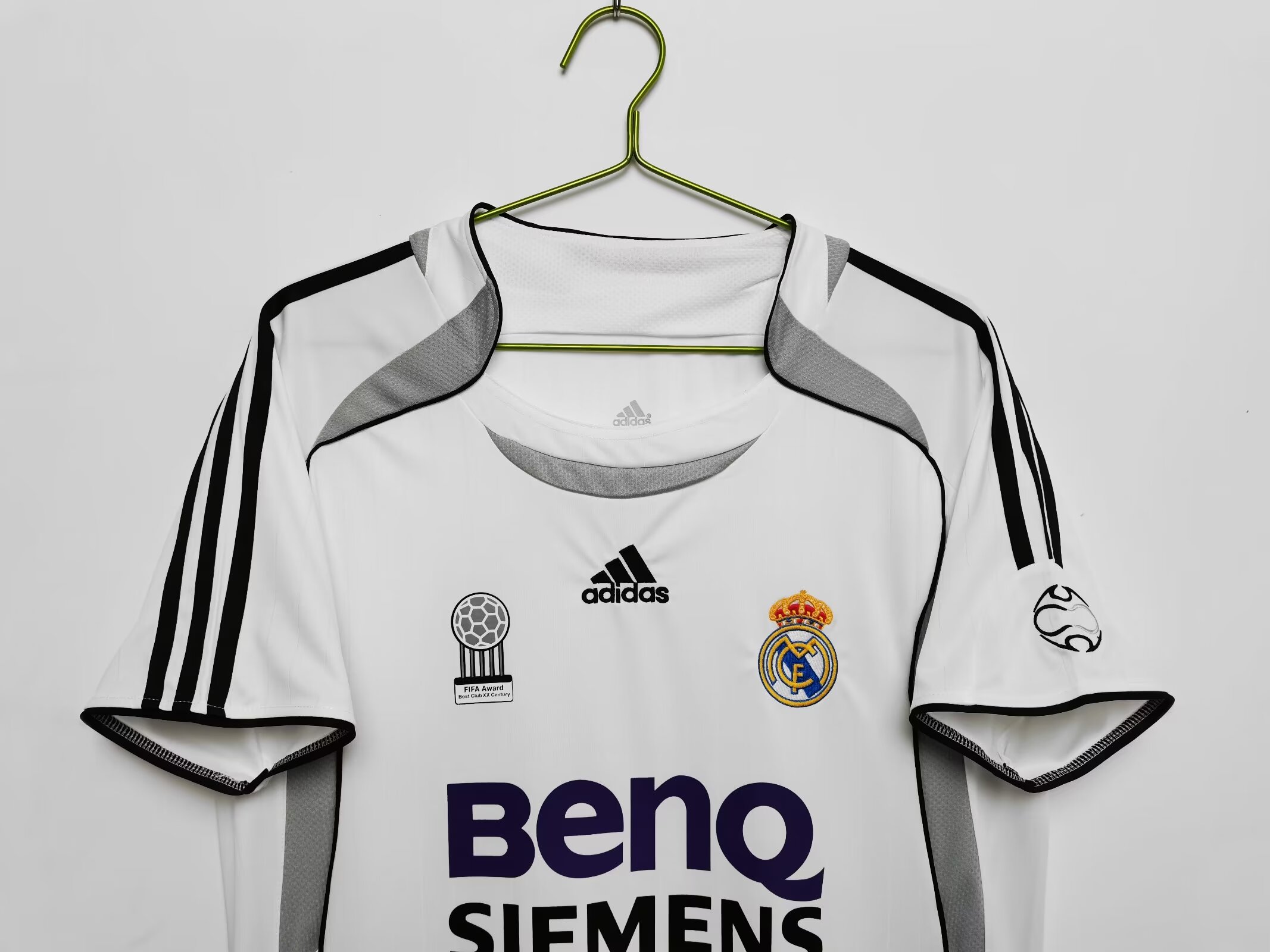 Retro  Real Mαdrid 06/07 Home White