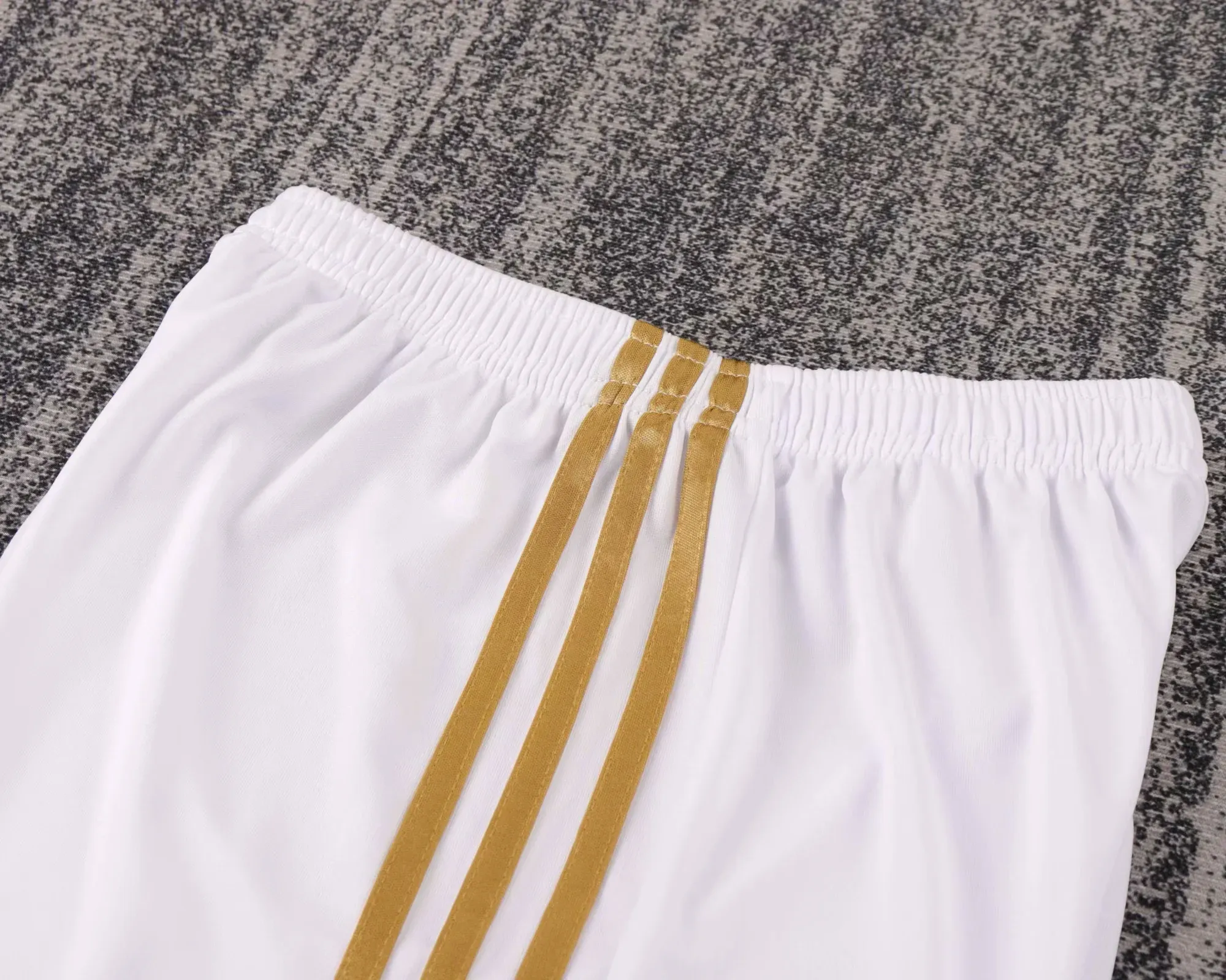 Kids Retro Kit AC Milan 13/14 Home