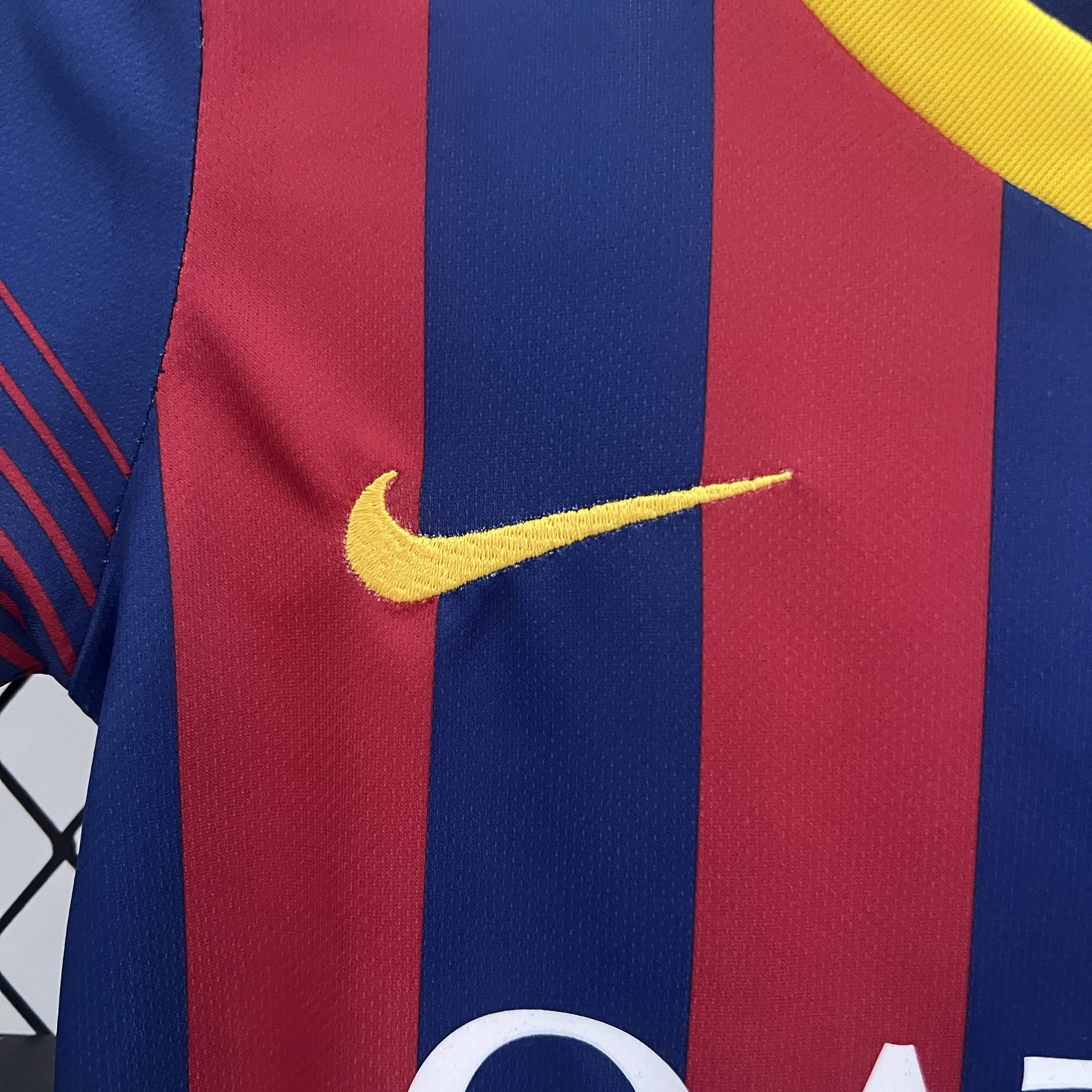 Kids Retro 2013/14 Barcelona Home  16-28