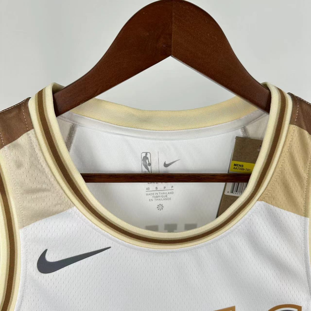 25 Season Chicago Bulls City Edition No.8