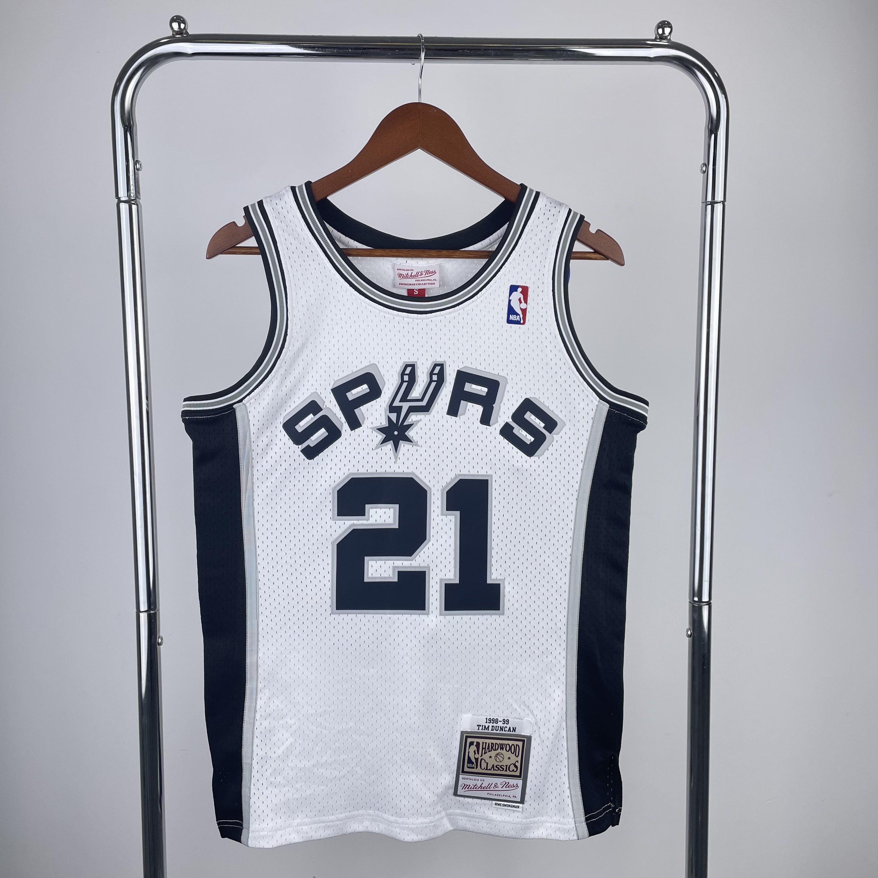 MN Heat Press Retro: San Antonio Spurs 98/99  Season #21