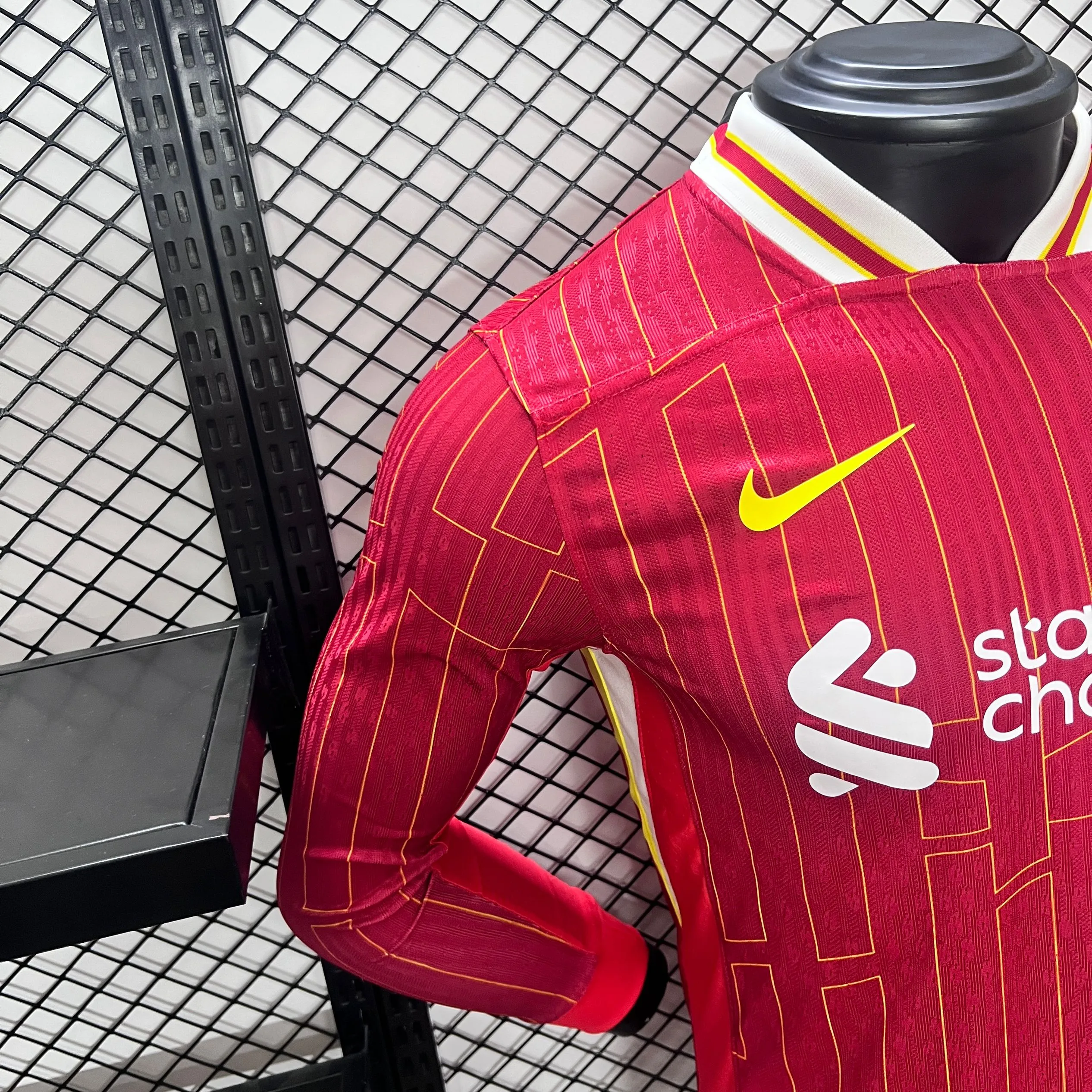 Player Version LVP 24/25 Home Long Sleeves S-XXL