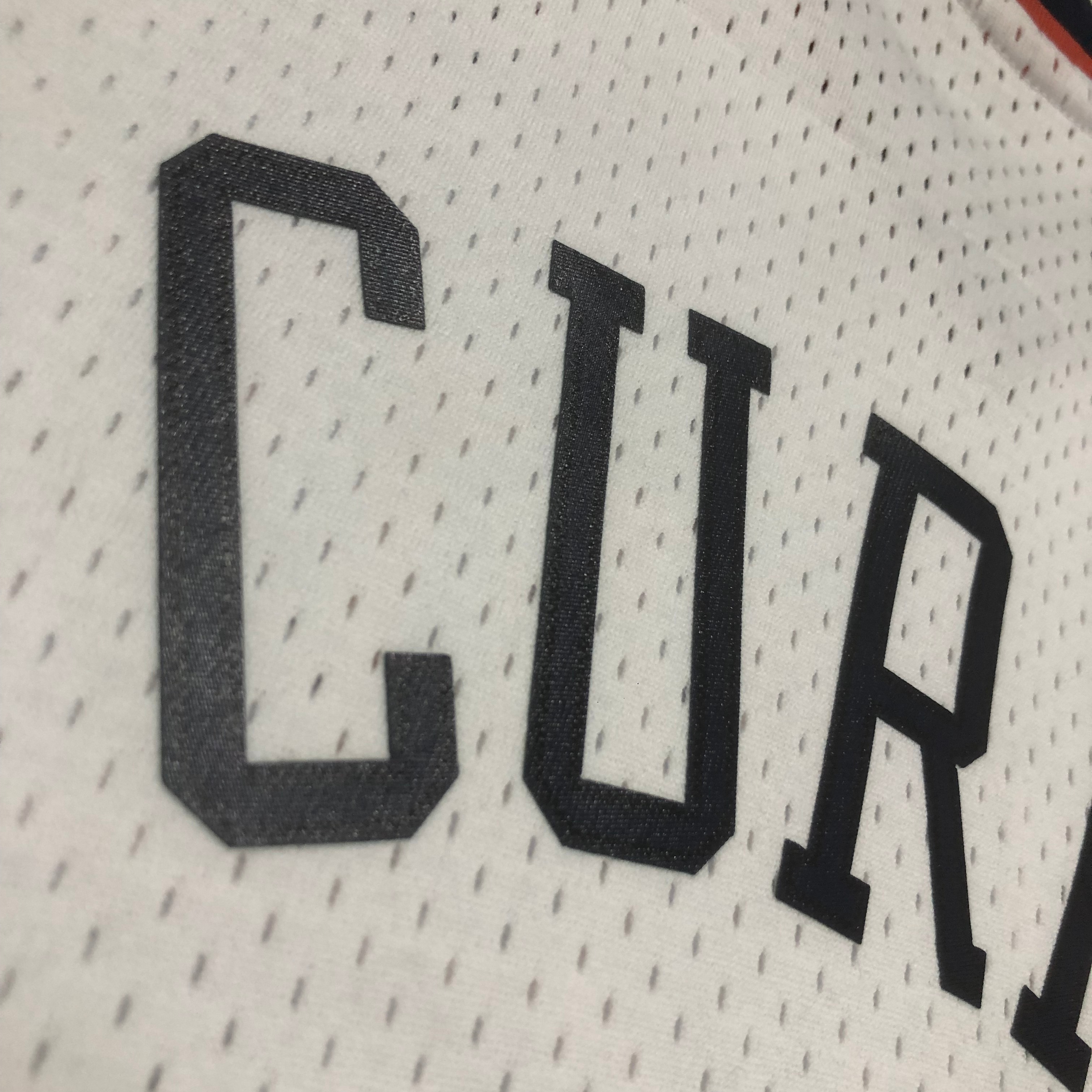 MN Heat Pressed Retro : SW Warriors 09/10 White No.30 Curry