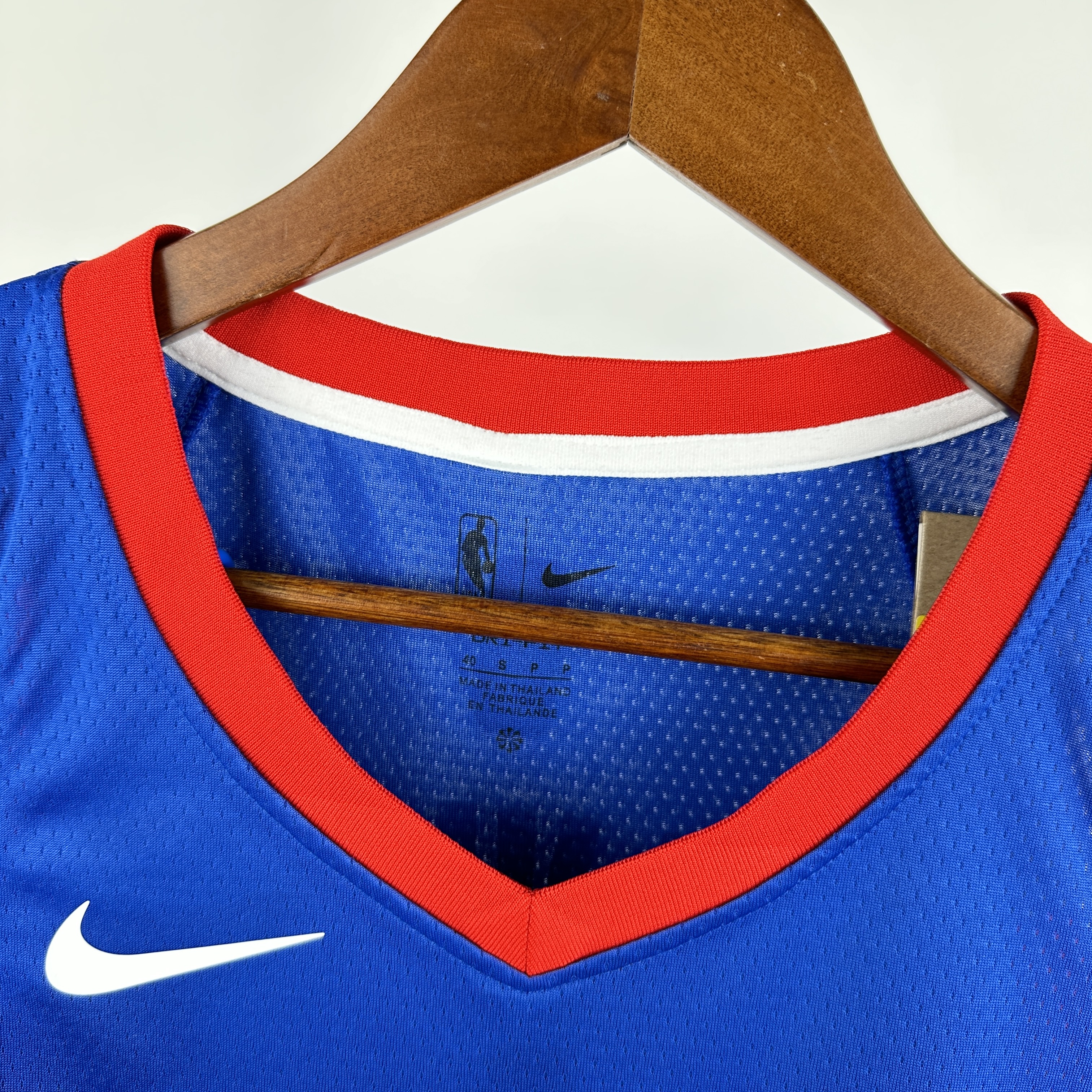 25 SEASON SACRAMENTO KINGS CITY  #8 Lavine