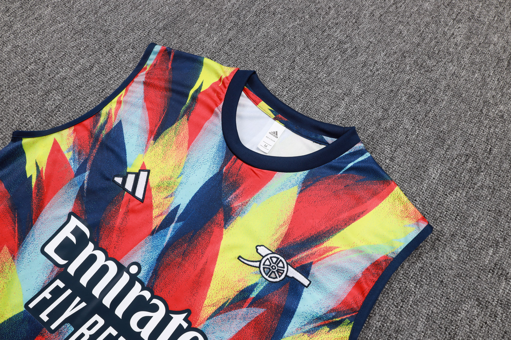 Arsenαl   Sleeveless training suit D2592