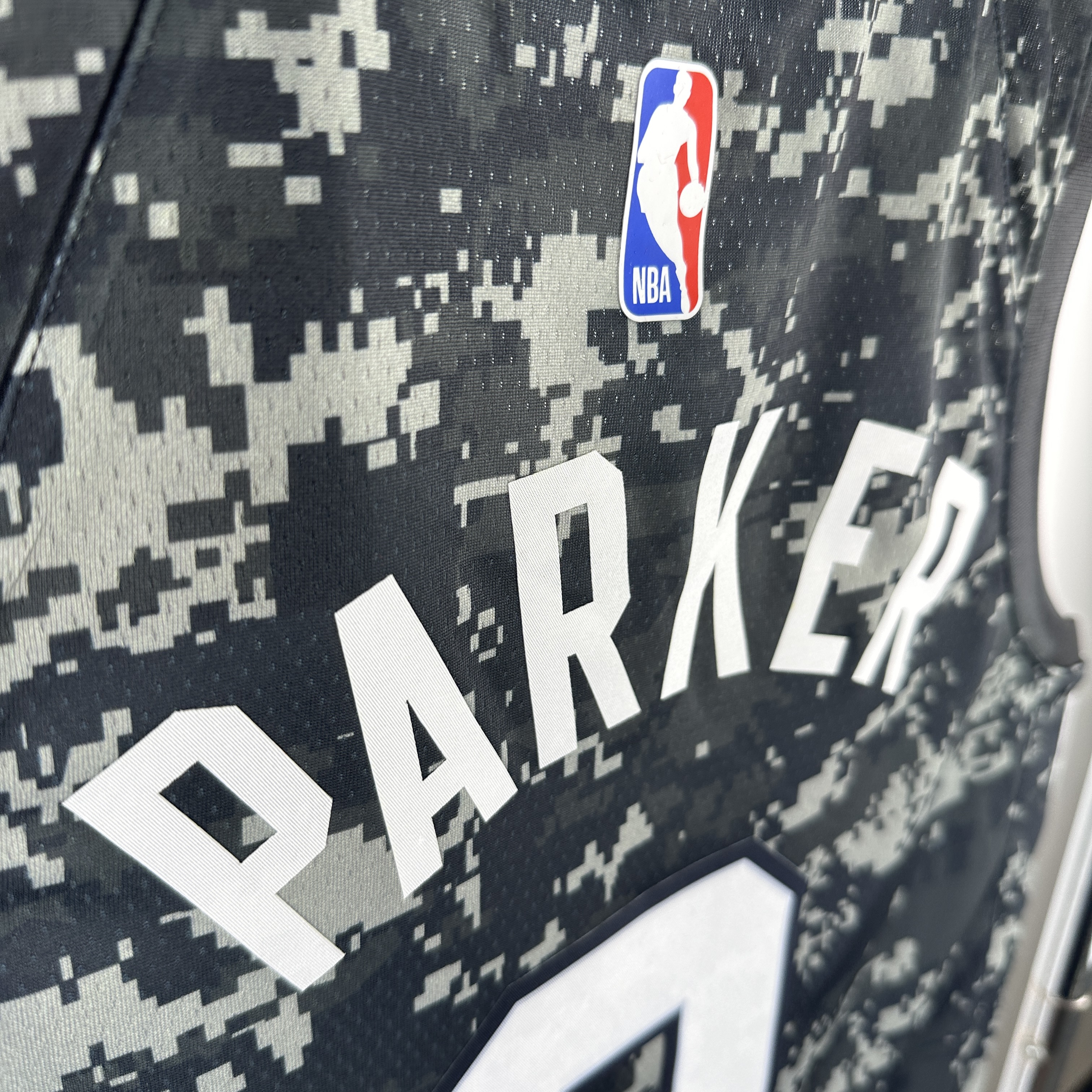 SAN ANTONIO SPURS CAMO  #9 PARKER