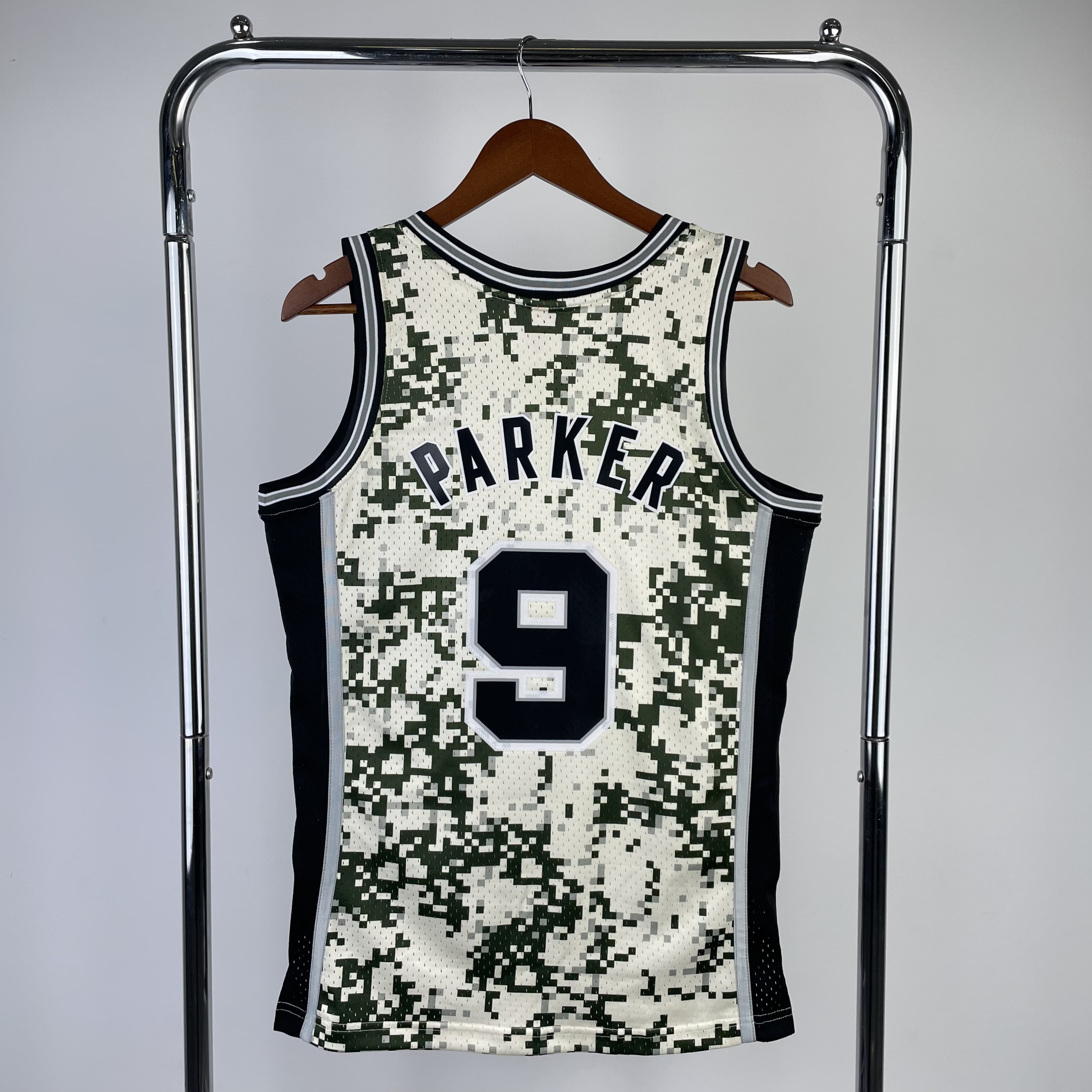 MN Heat Press Retro: San Antonio Spurs 13/14 Season #9