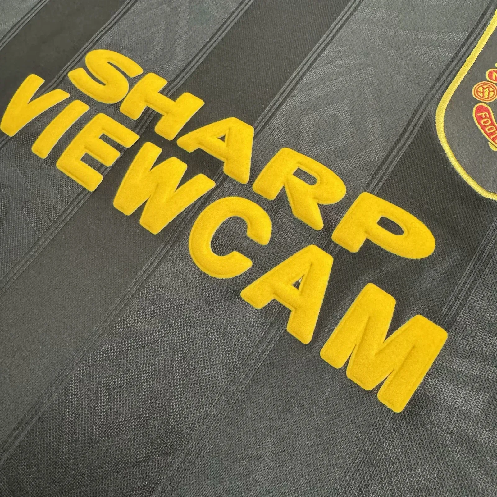 Kids Retro Manchester United 93/94 Away Kit 16-28