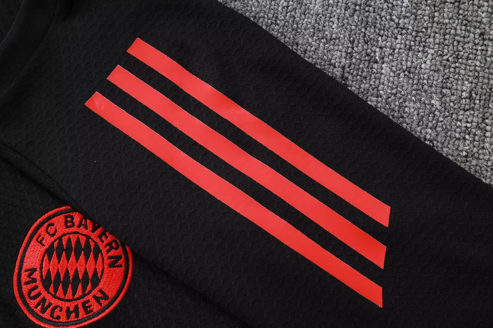 2526 Bayern Short Sleeves Training suit  D2556#