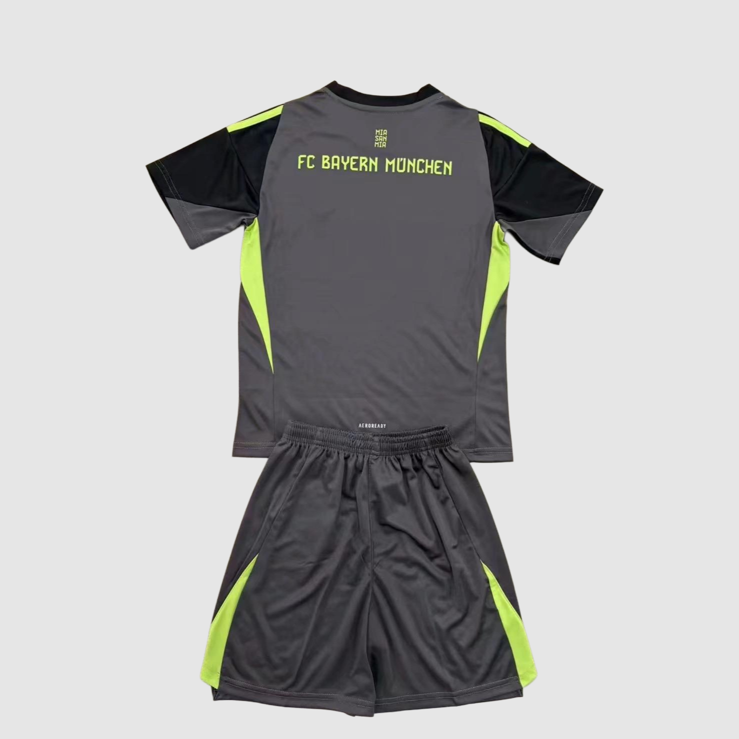 Bayern München 25/26 GK 16-XXL