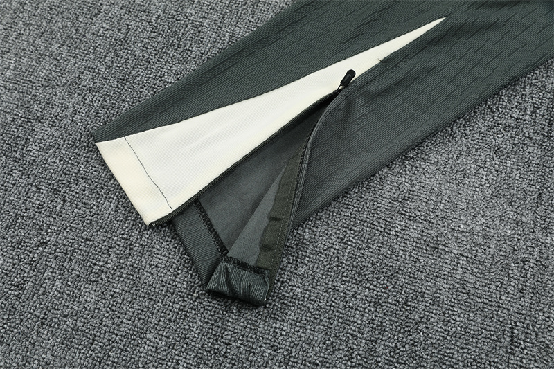 Chelseα  25/26 Half zipper training suit 801