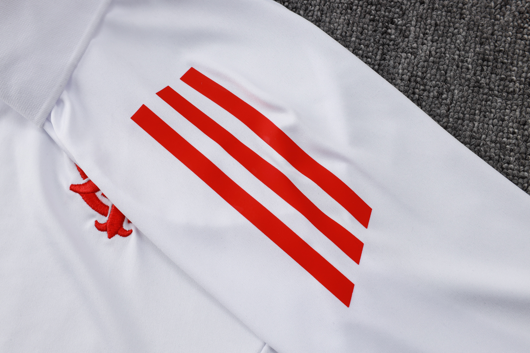 SC Internacional Short Sleeves Long Pant C1154