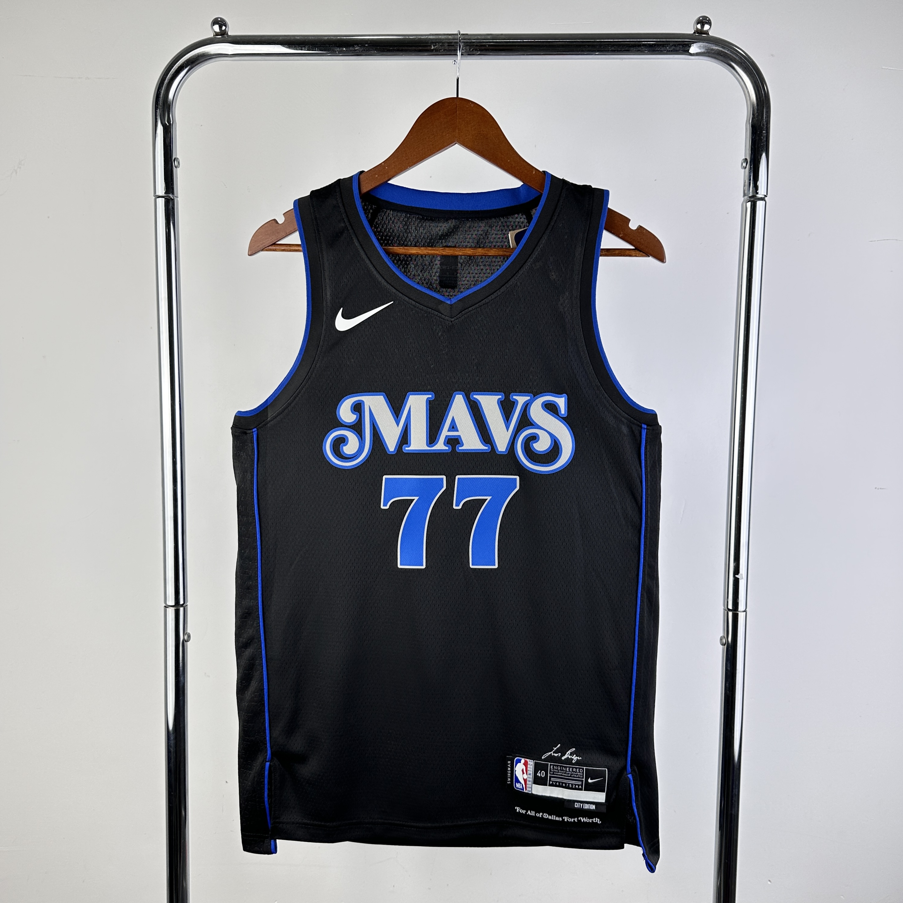 24 Season Mavericks City Edition  No.77 Dončić