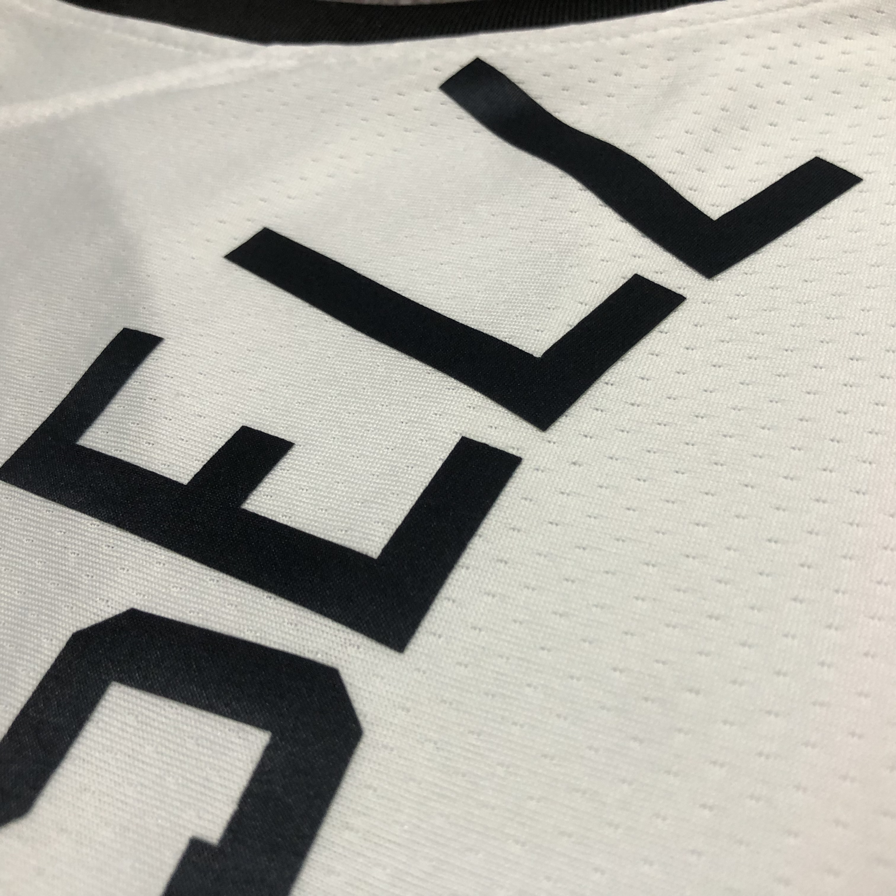 23 SEASON MINNESOTA TIMBERWOLVES CITY VERSION  NO.0 RUSSELL