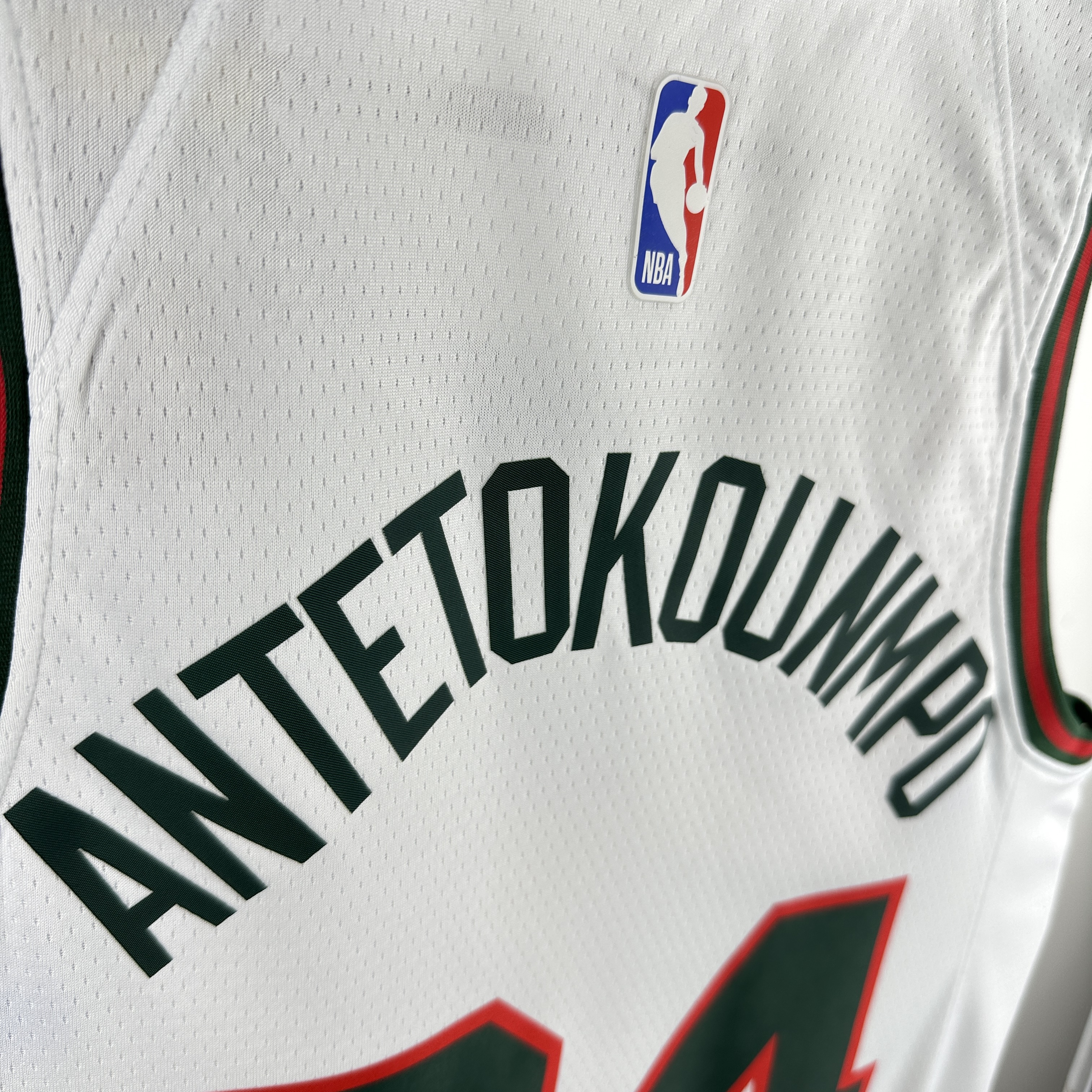 18 Season Milwaukee Bucks No.34 ANTETOKOUNMPO