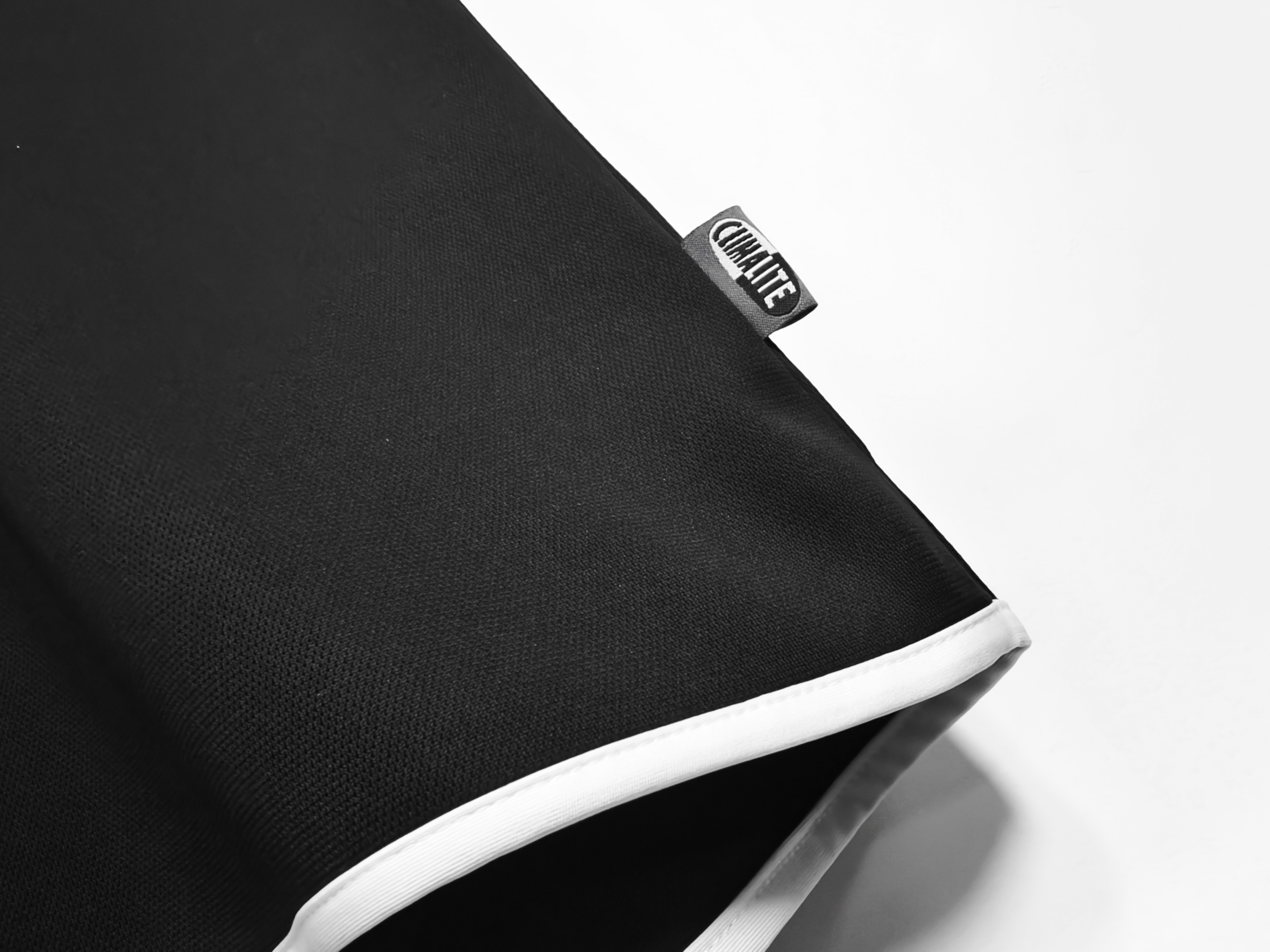 Retro Newcastle 2000/01 Away