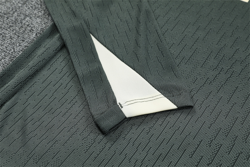 Chelseα  25/26 Half zipper training suit 801