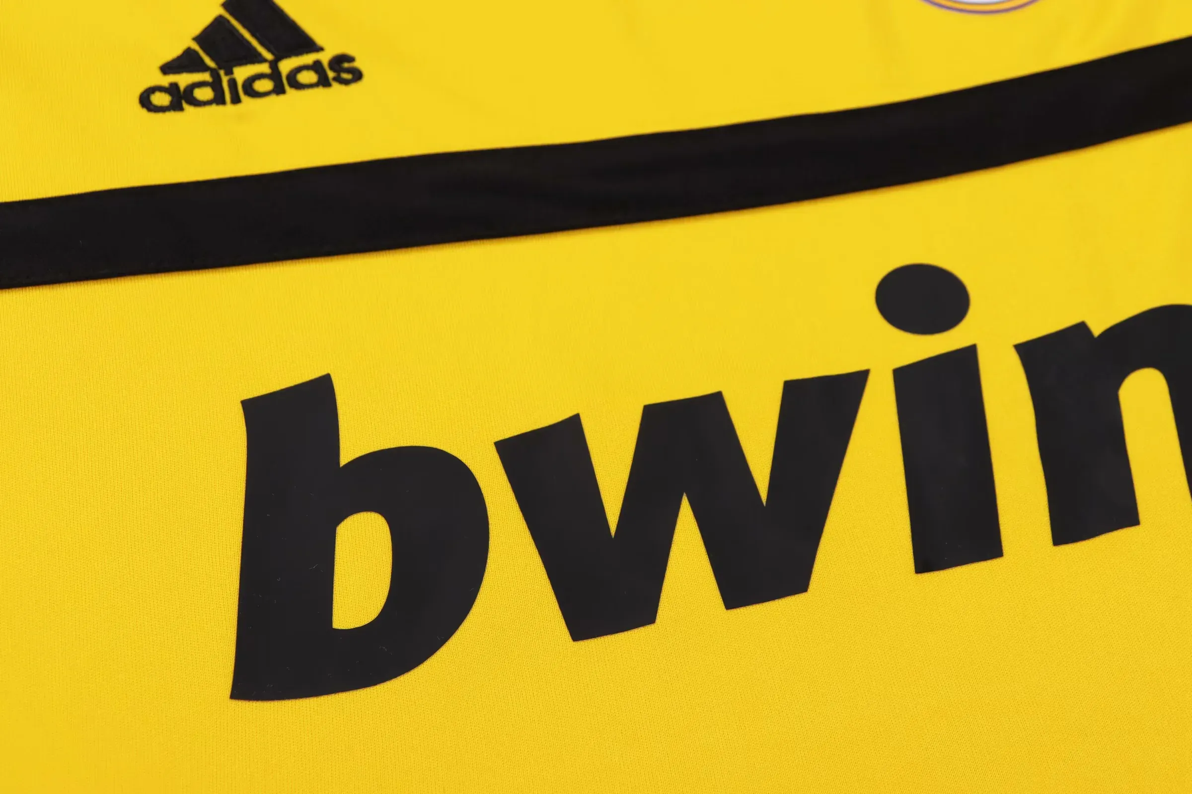 Kids Real Mαdrid 11/12 Goalkeeper Kit 16-28