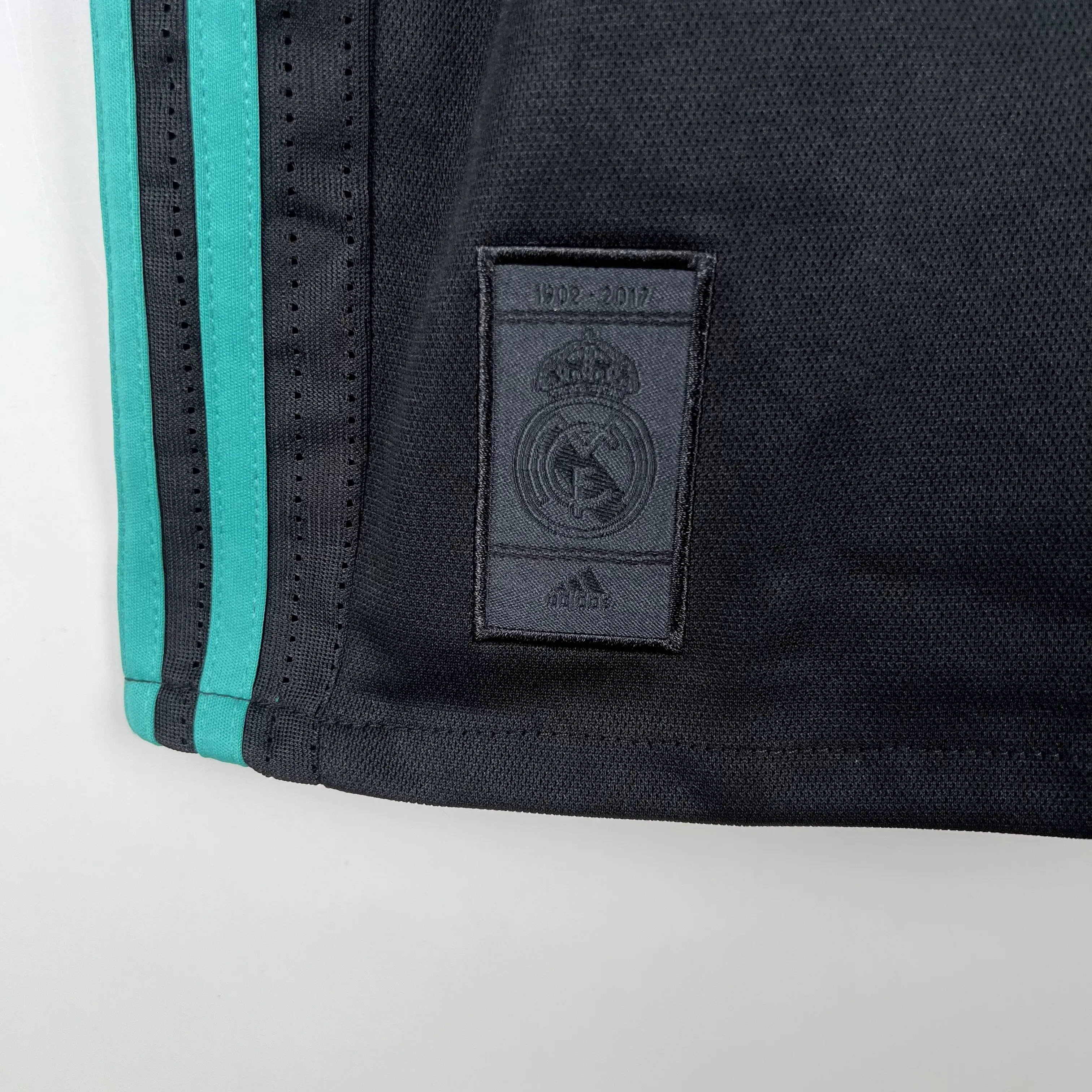 Retro  Real Mαdrid 17/18 Away Black Long Sleeves