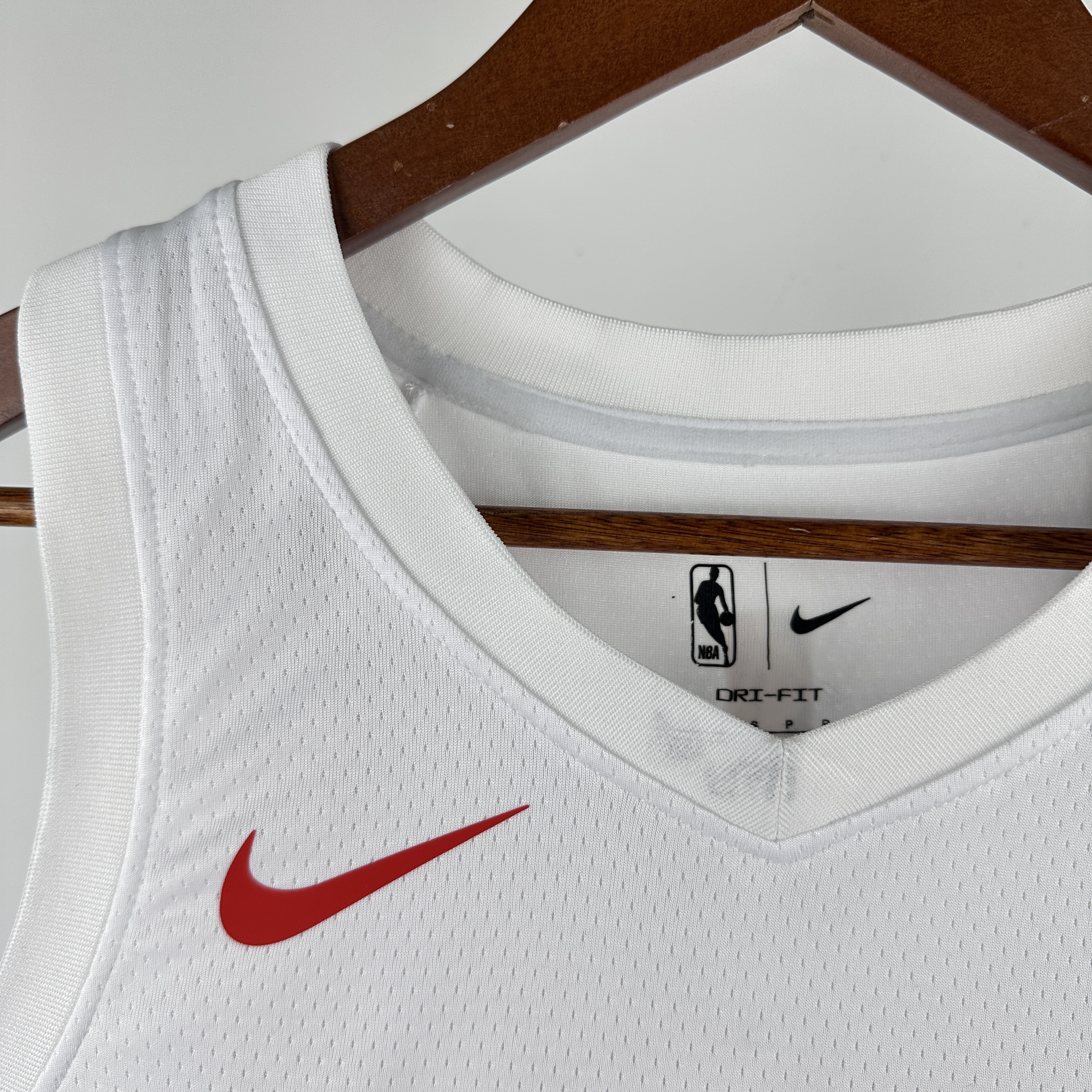 23 Season Toronto Raptors Home White  No.9 Barrett