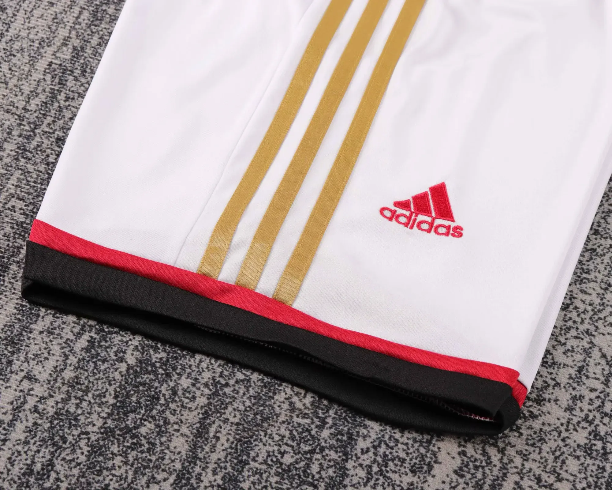 Kids Retro Kit AC Milan 13/14 Home