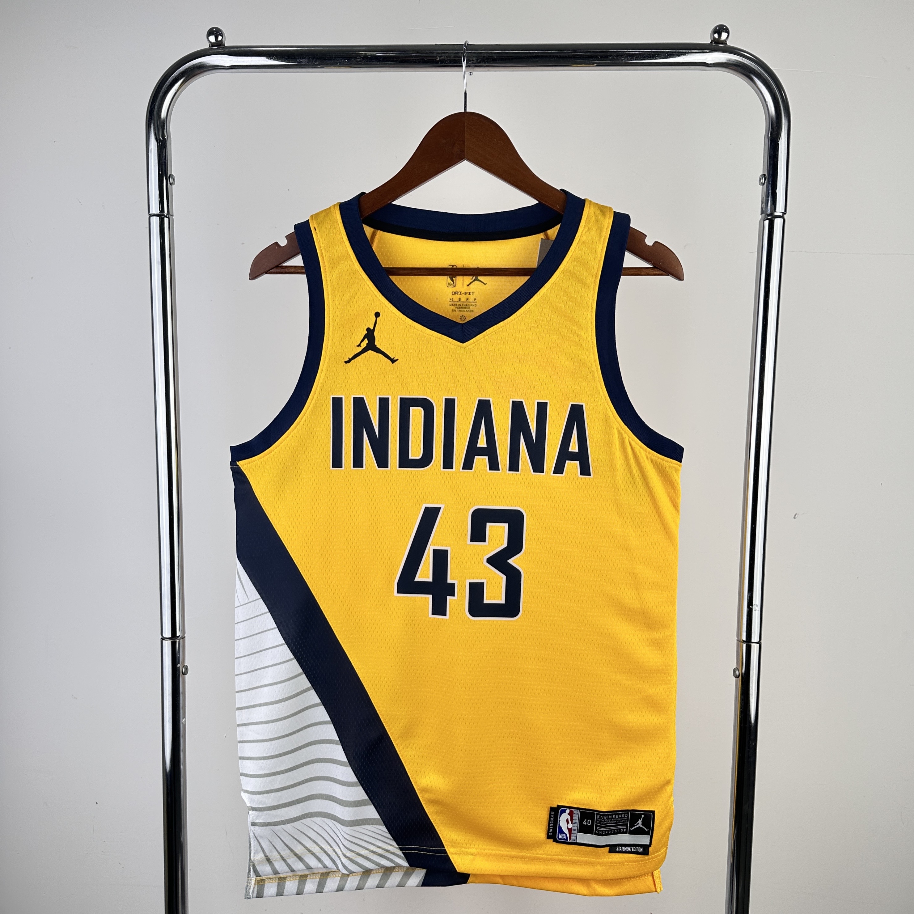 23 Season Indiana Pacers Flyer Version  No.43 SIAKAM