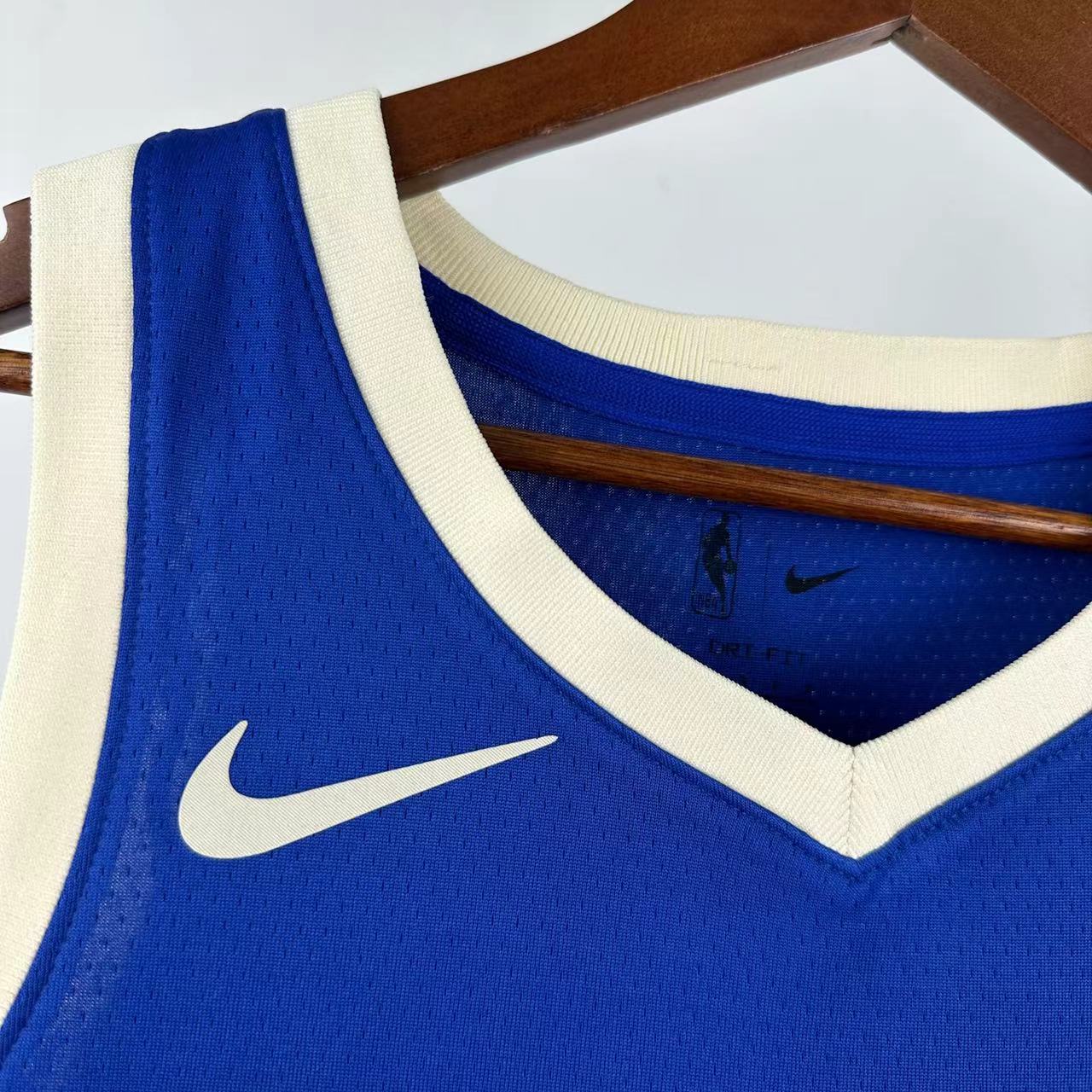 25 Season Milwaukee Bucks City Version  No.34