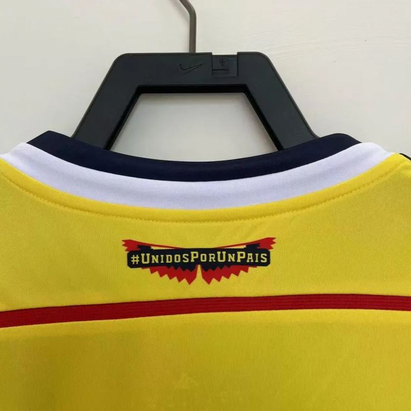 Retro Colombia 2014 home kit