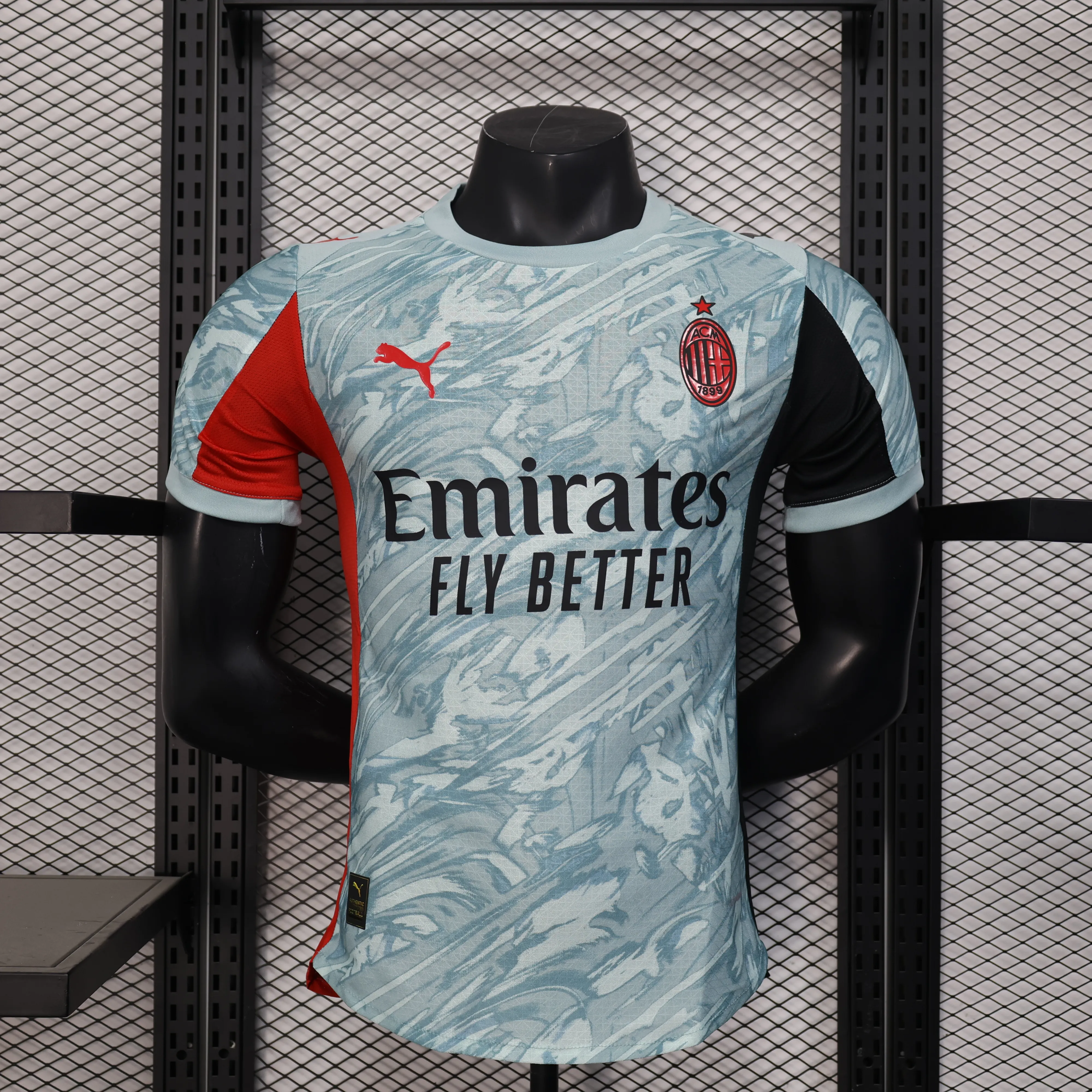 Player Version AC MILAN GOALKEEPER HOME 2025/26