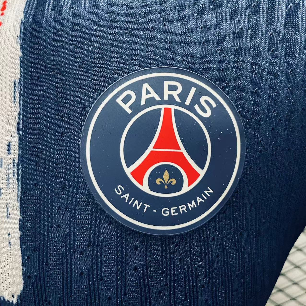 Player Version  PSG 24/25 Home