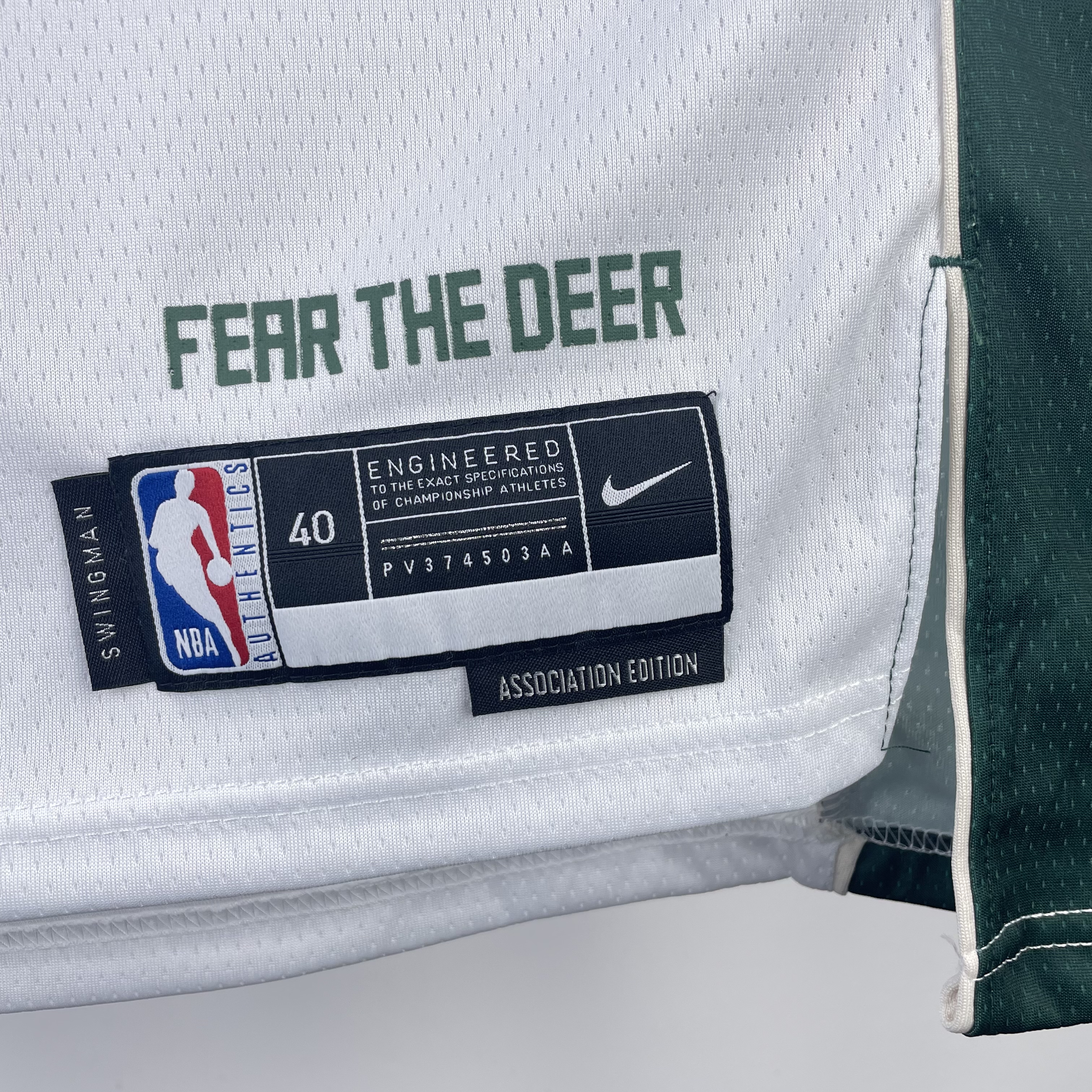23 Season Milwaukee Bucks Home Version  No.21