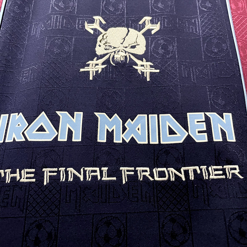 Retro  Iron Maiden * West Ham 2011 Home