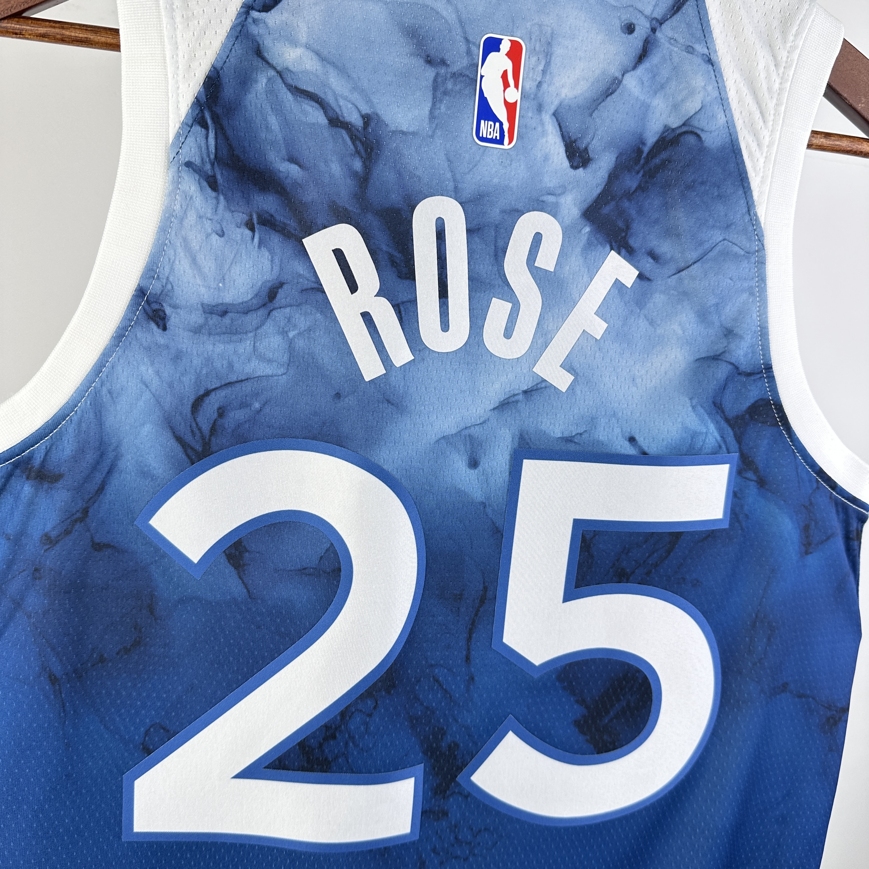 24 SEASON MINNESOTA TIMBERWOLVES CITY VERSION  NO.25 ROSE
