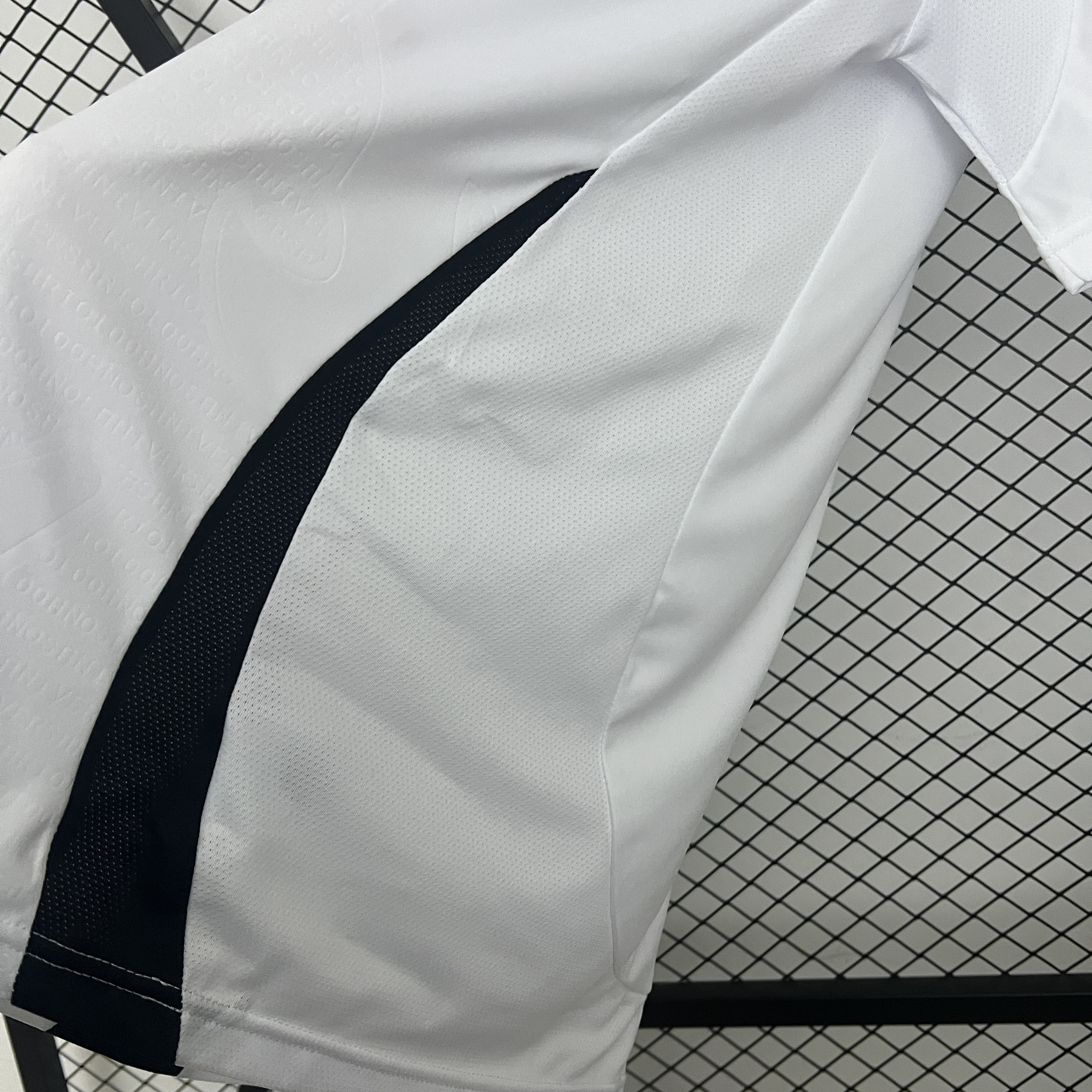 Colo-Colo 25/26 Home  S-4XL