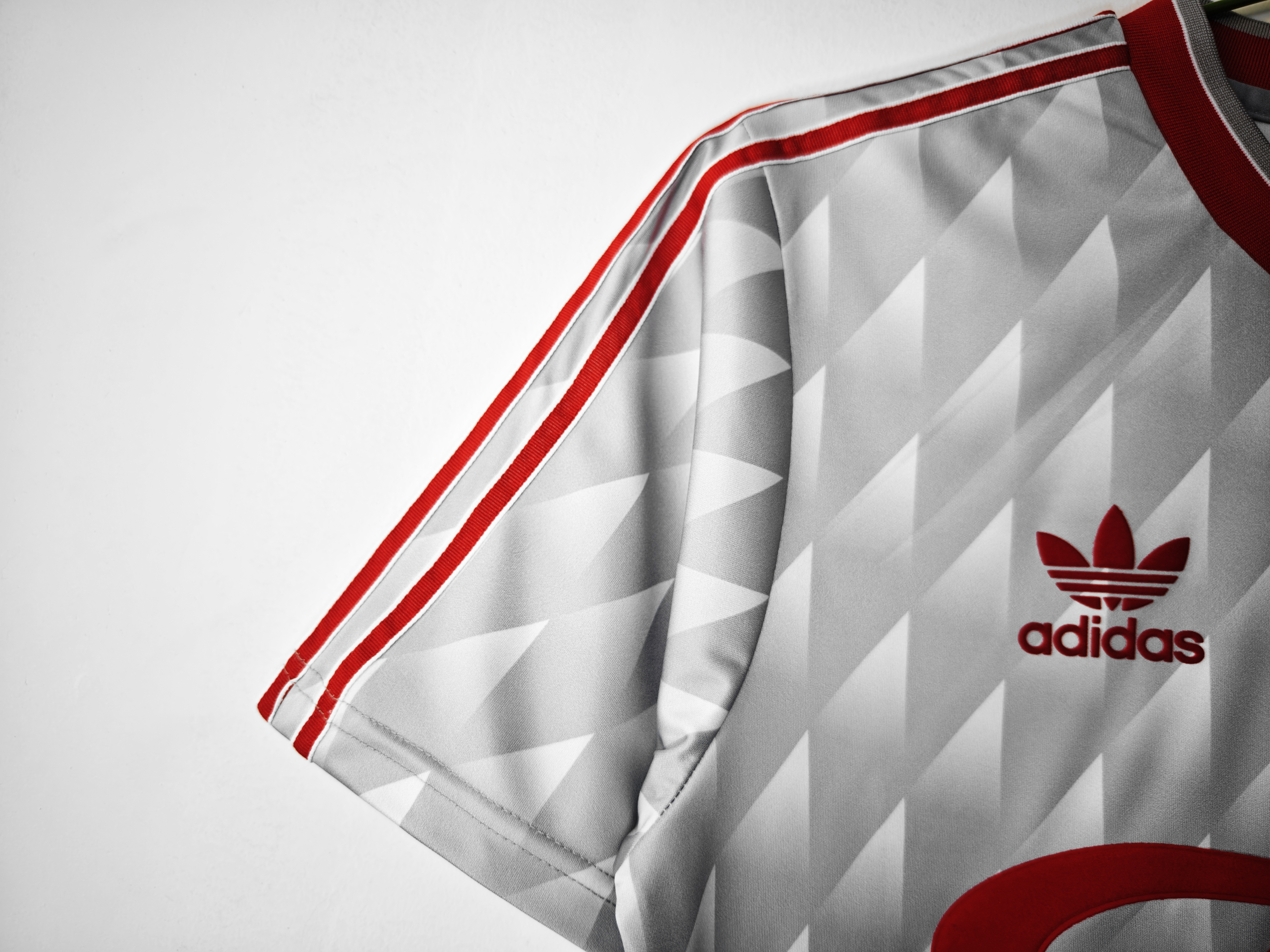 Retro 1989-91 LVP Away