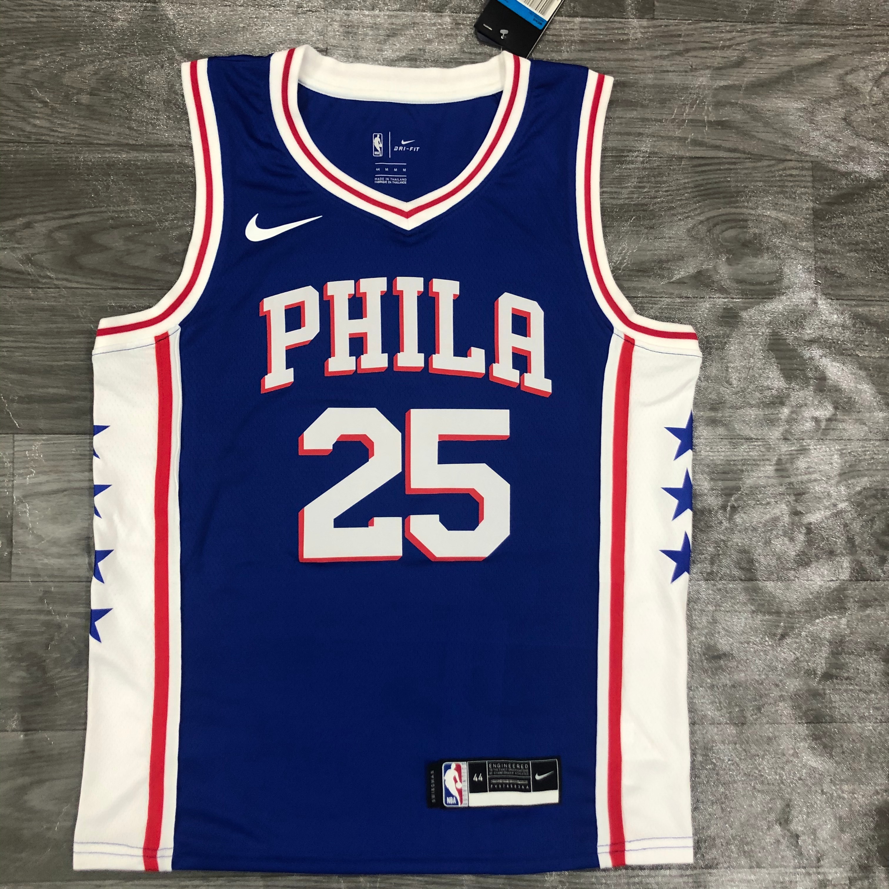Philadelphia 76ers Blue V  #25