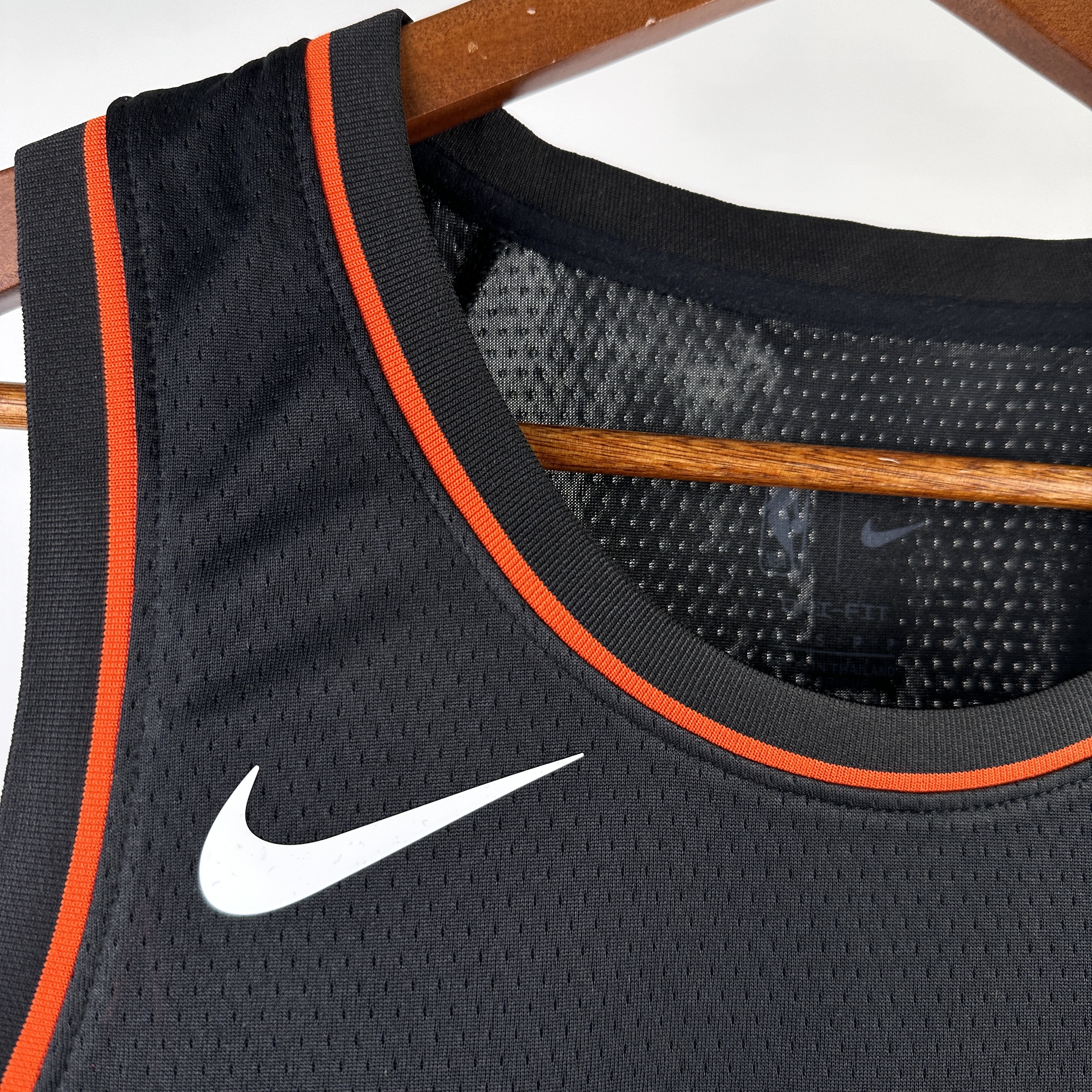 24 Season Detroit Pistons Black  #2