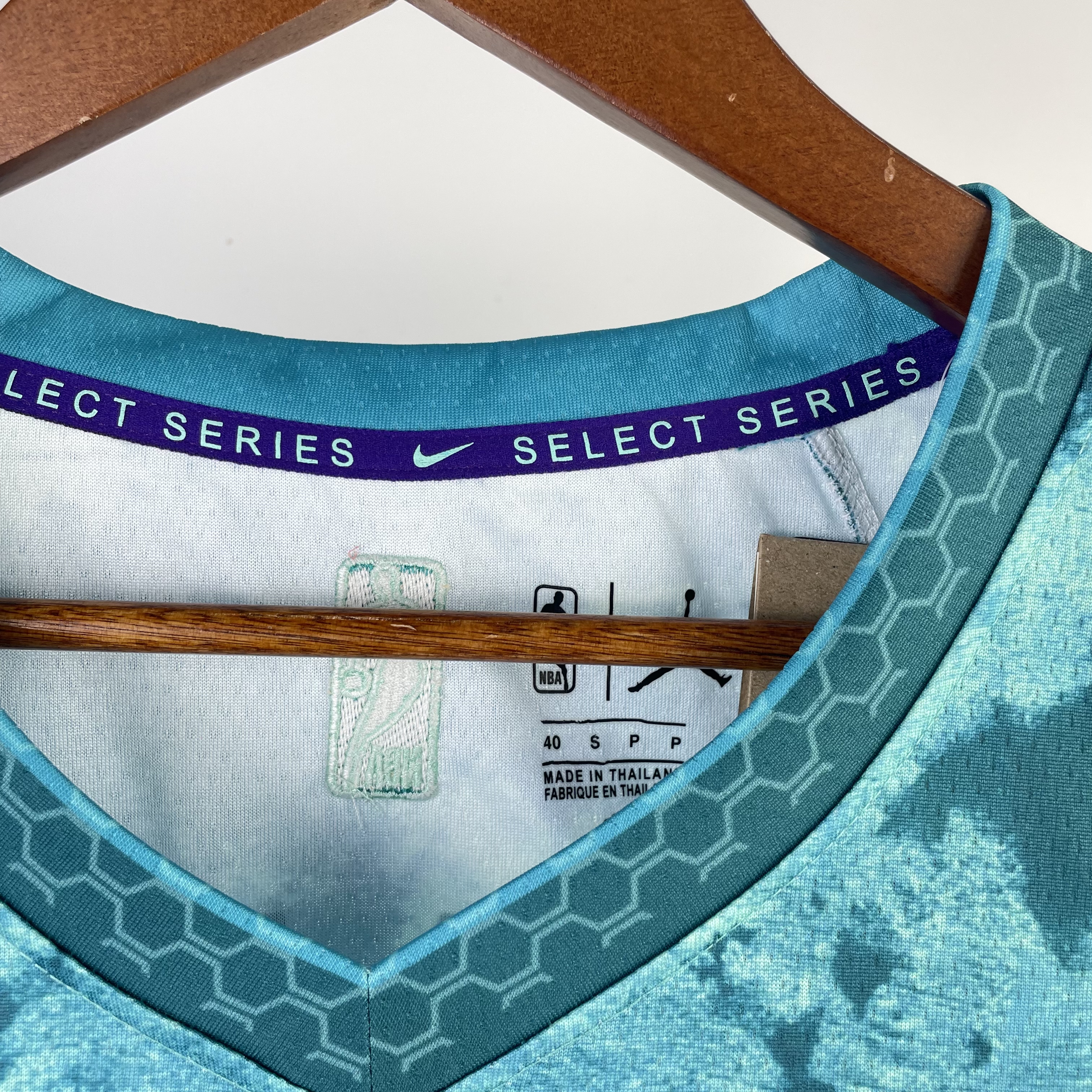 23 Season Hornets Glory Edition No.1 Ball