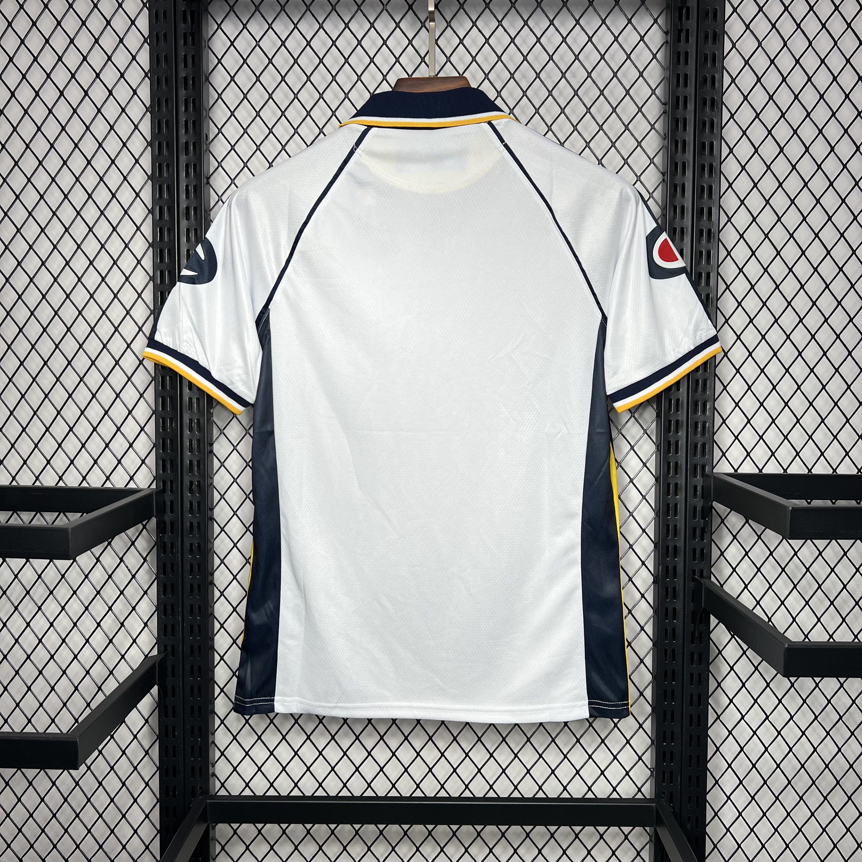 Retro 03-04 Parma White  S-XXL