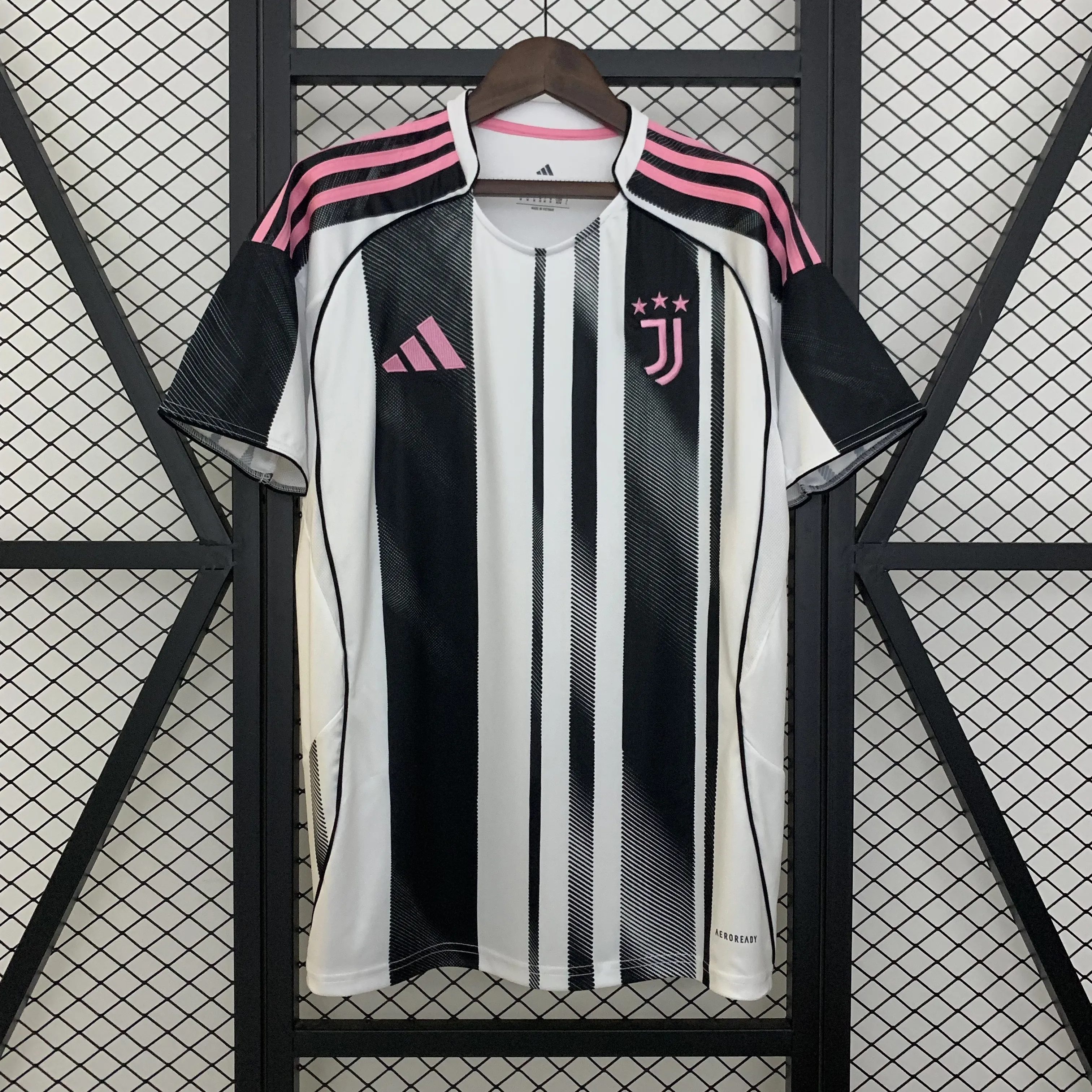 Juventus 25/26 Home S-4XL