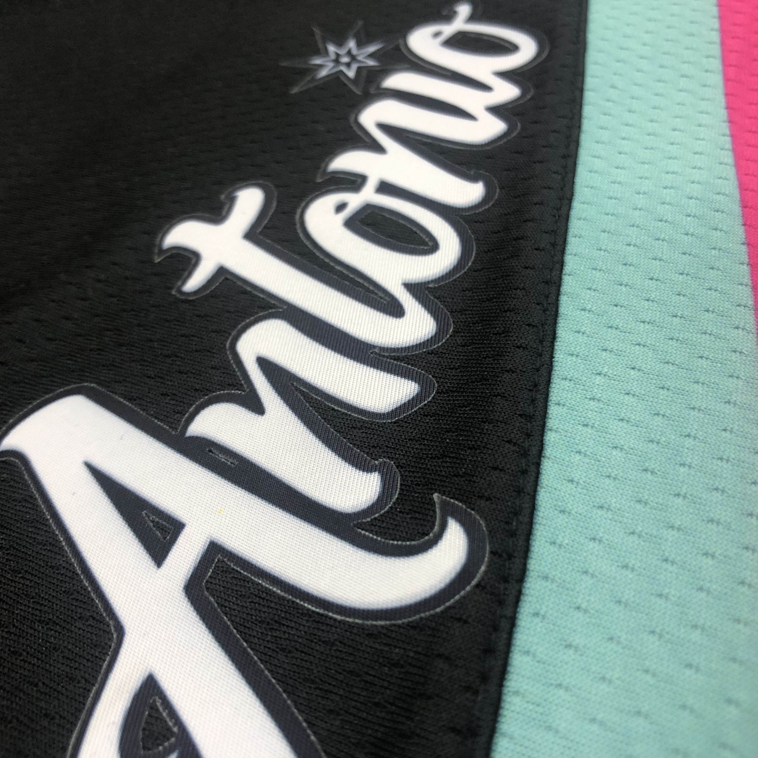 21 Season SAN ANTONIO SPURS City Edition  #21