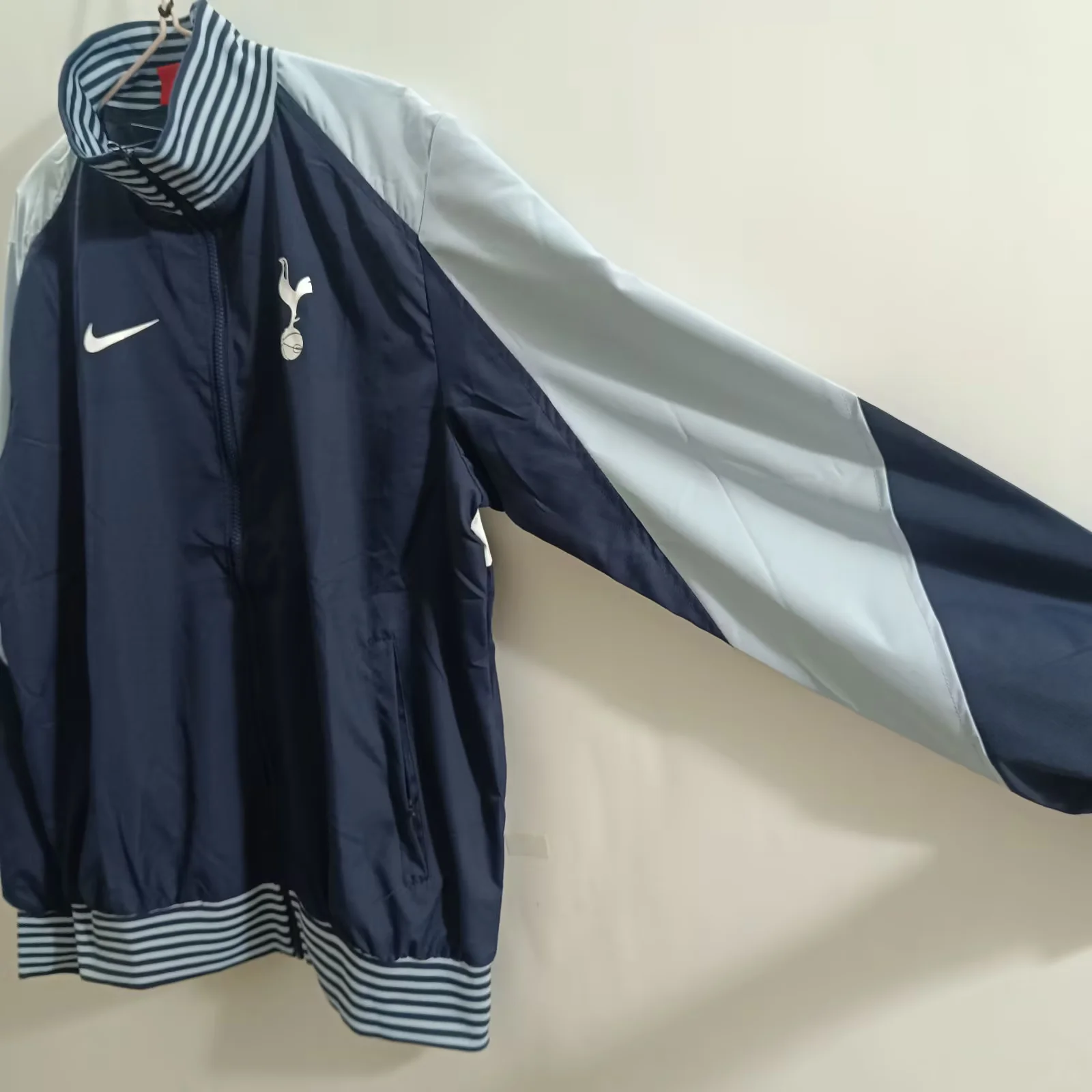 Tottenham Hotspur windbreaker
