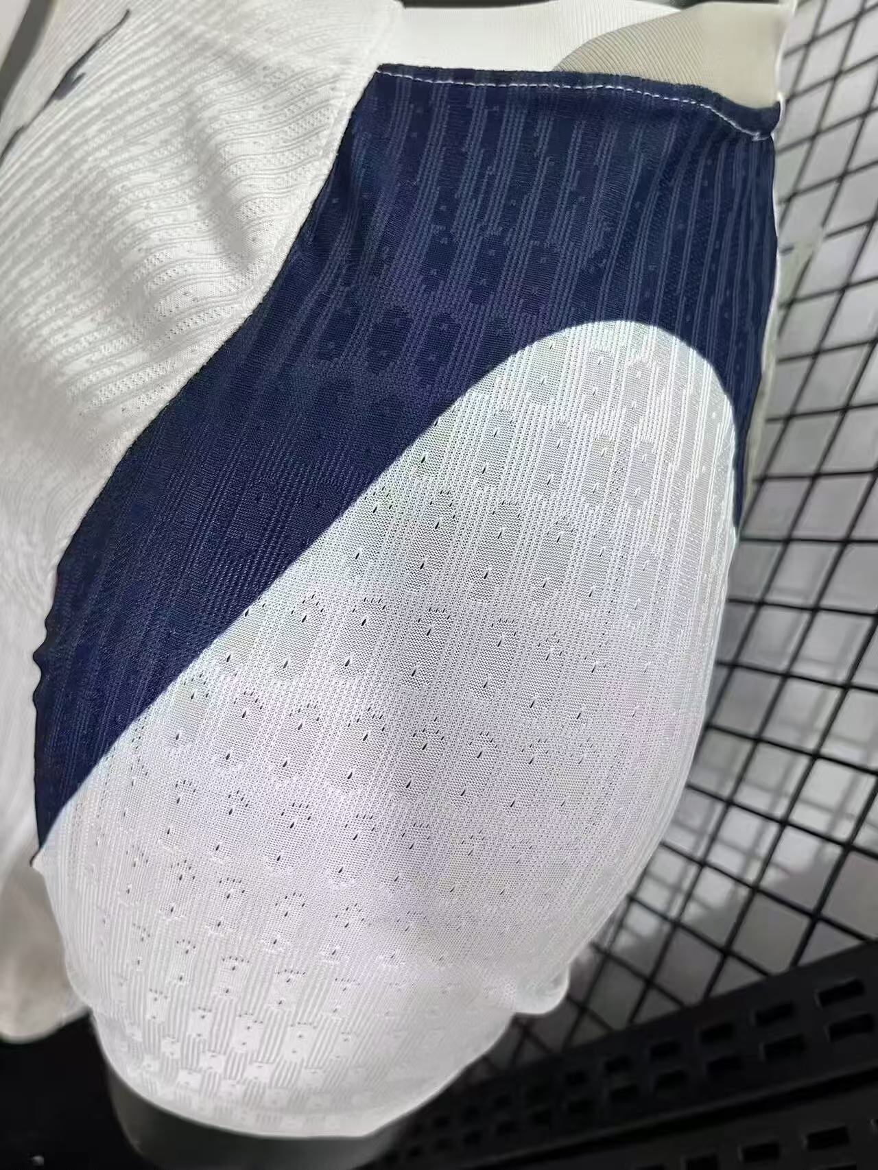 Player Version Tottenham Hotspur 25/26 Home S-XXL