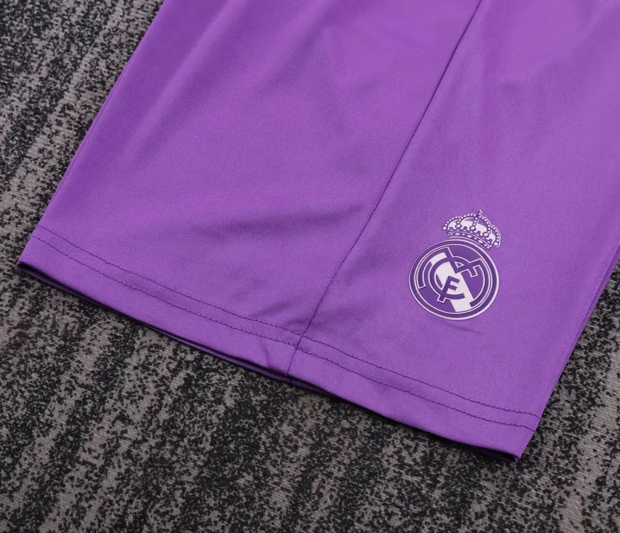 Kids Retro 2016/17 Real Mαdrid Away Long Sleeves 16-28