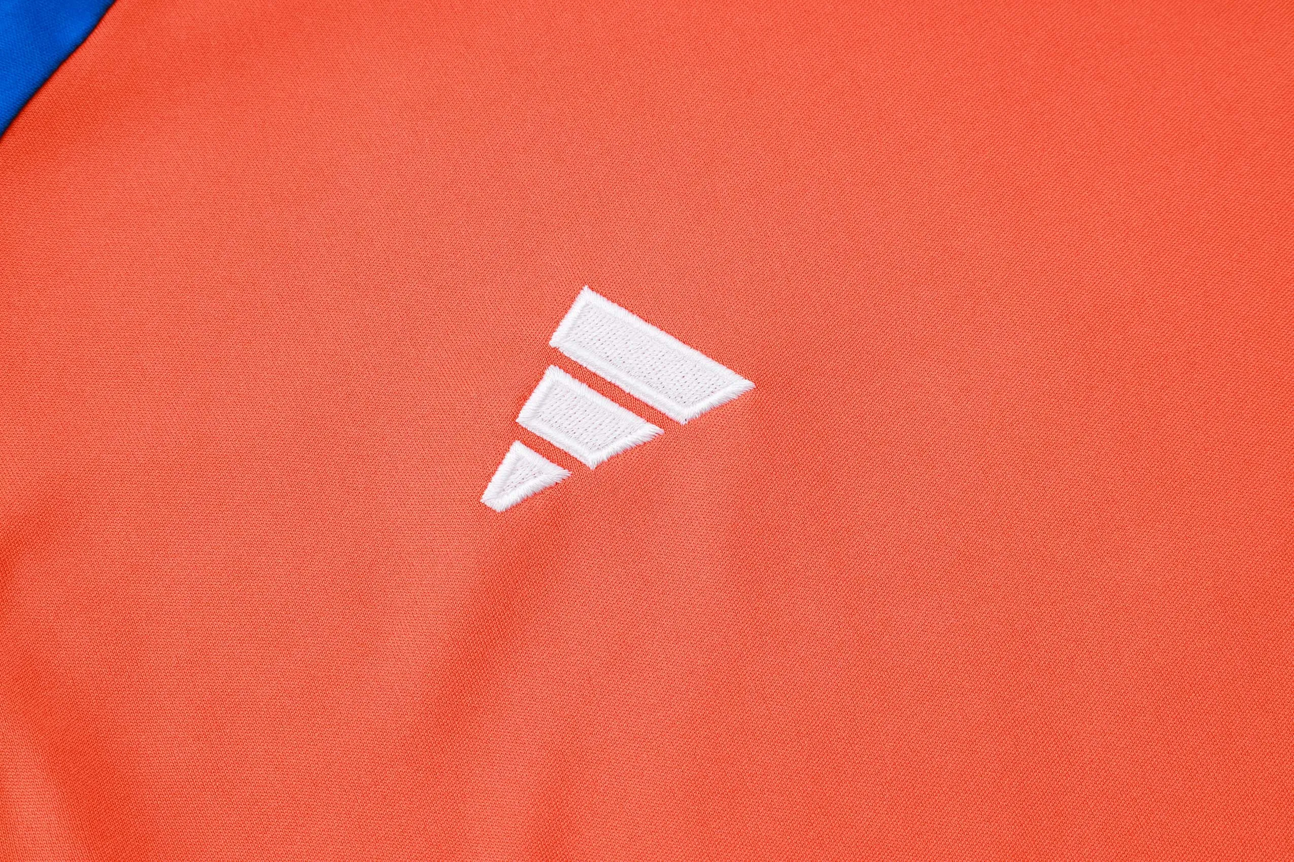 Juventus Short Sleeves Training Suit D1076