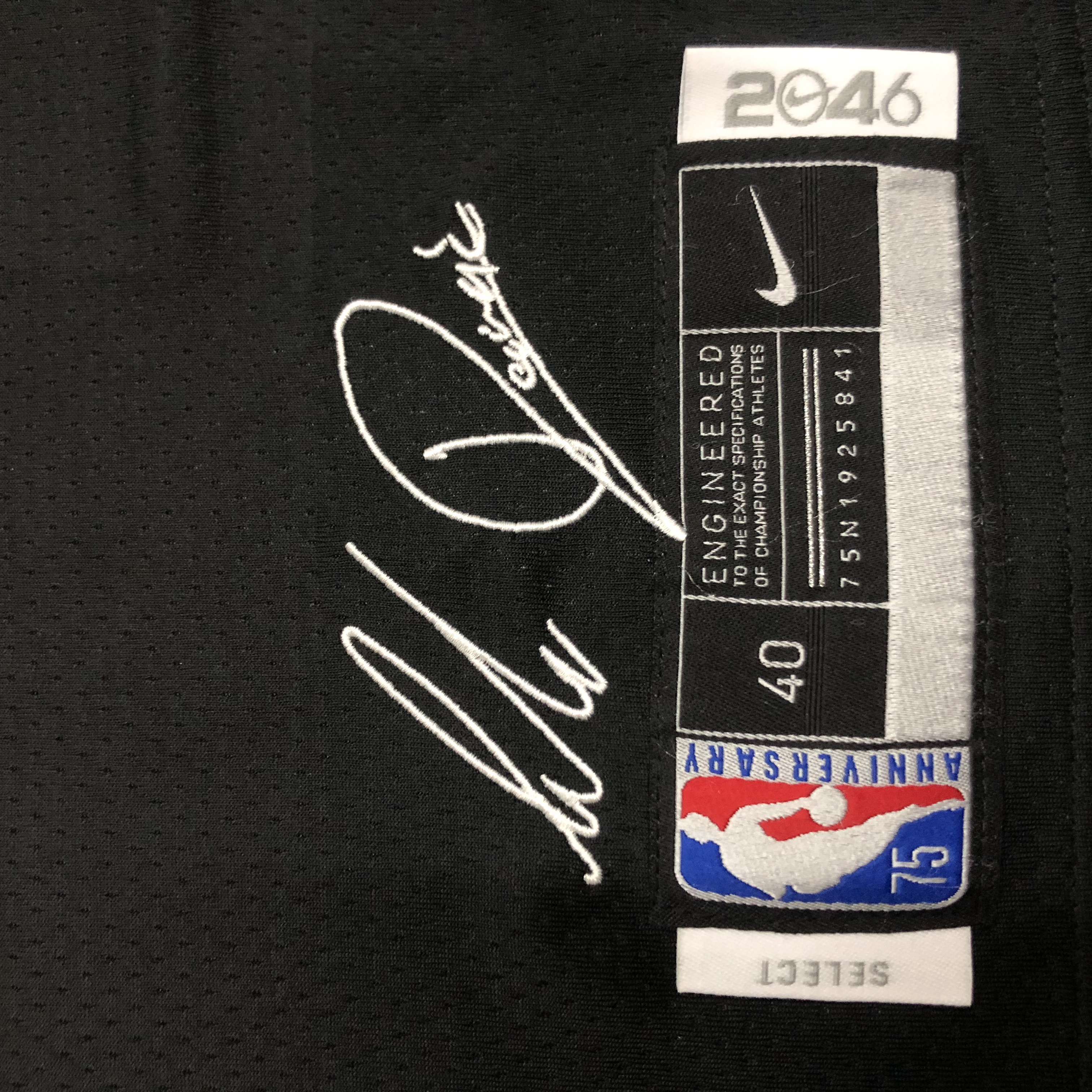 Mavericks Glory Edition  No.77 Dončić