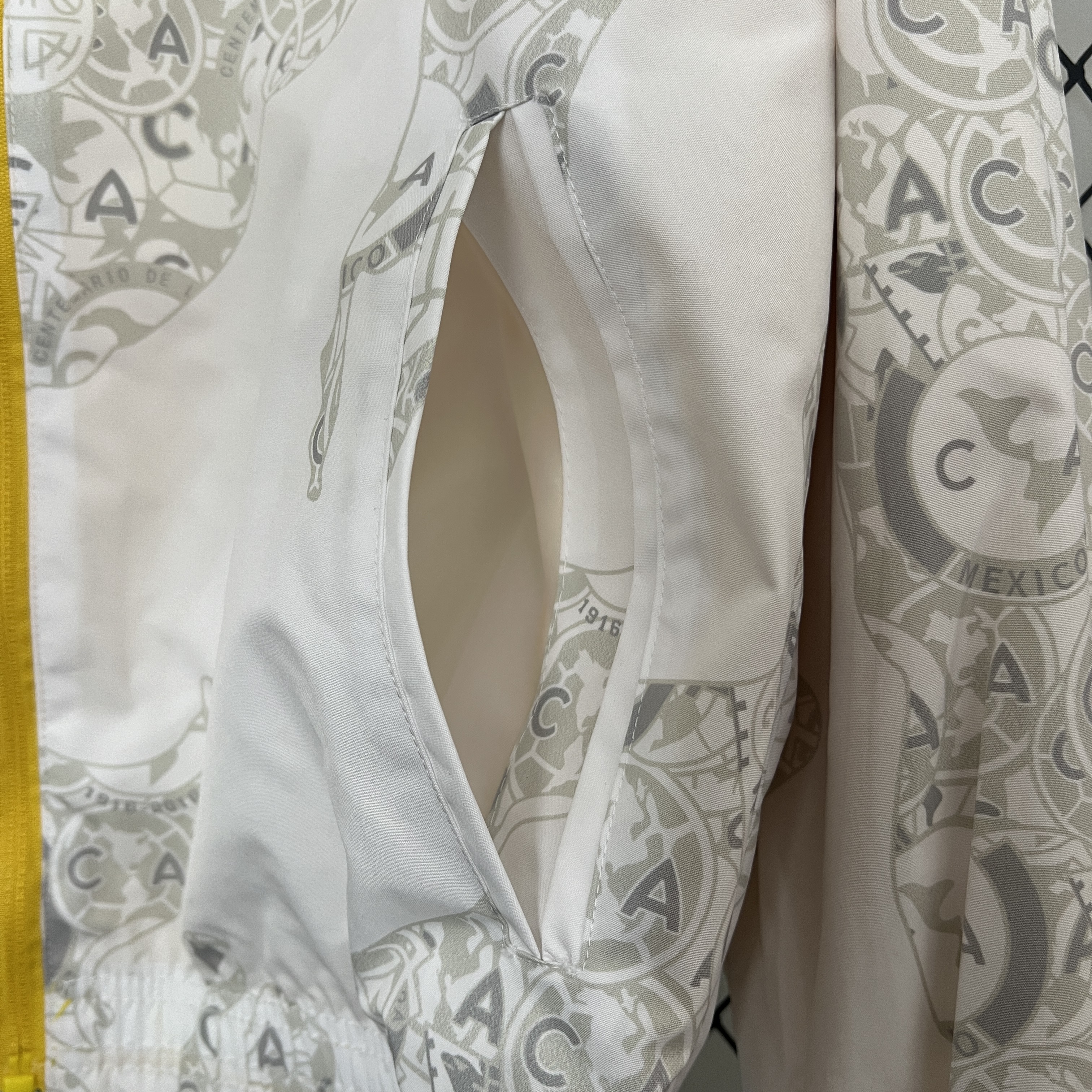 Club América windbreaker